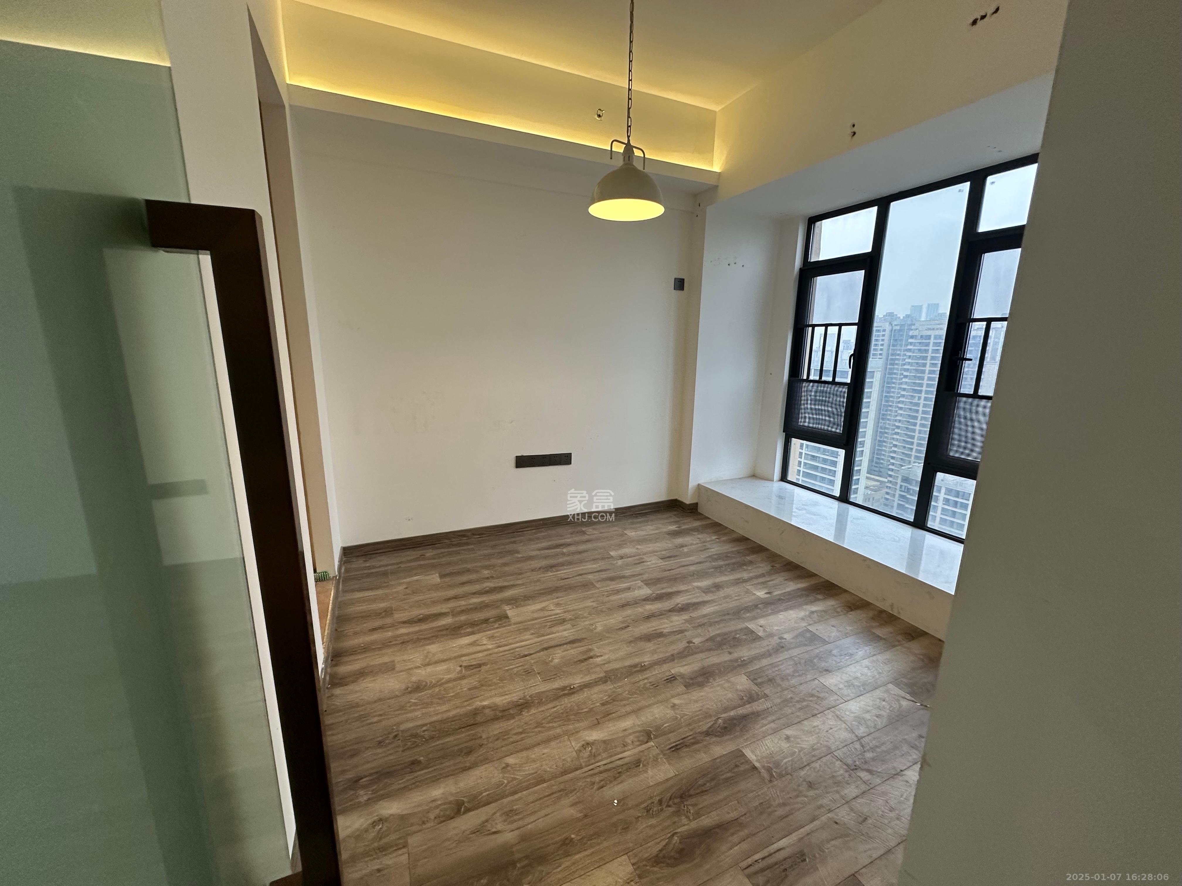 长沙高铁吾悦广场  1室1厅1卫    6800.0元/月室内图