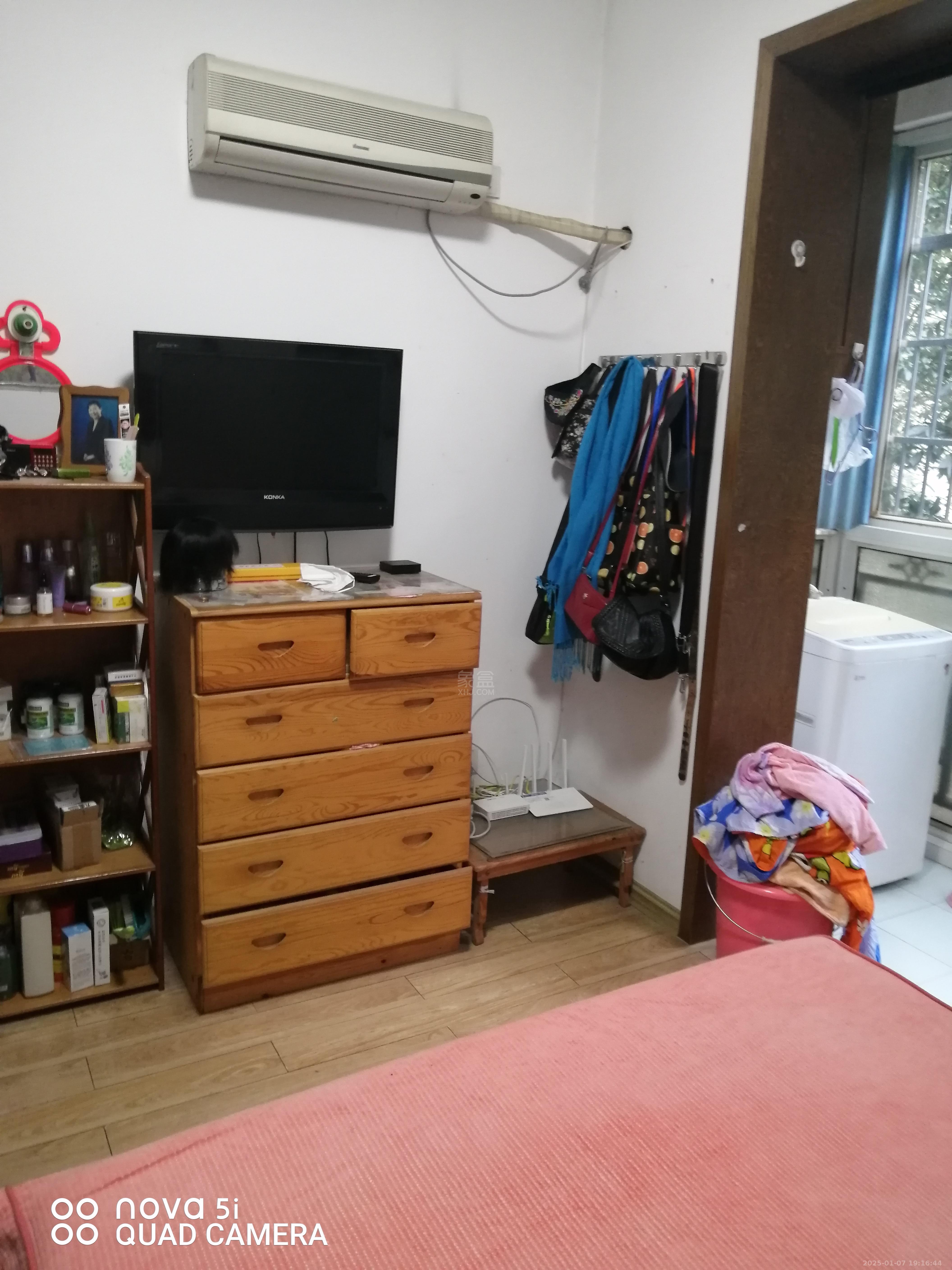 珠江丽园 1室0厅0卫 1500.0元/月 珠江丽园 1室0厅0卫 1500.0元/月室内图