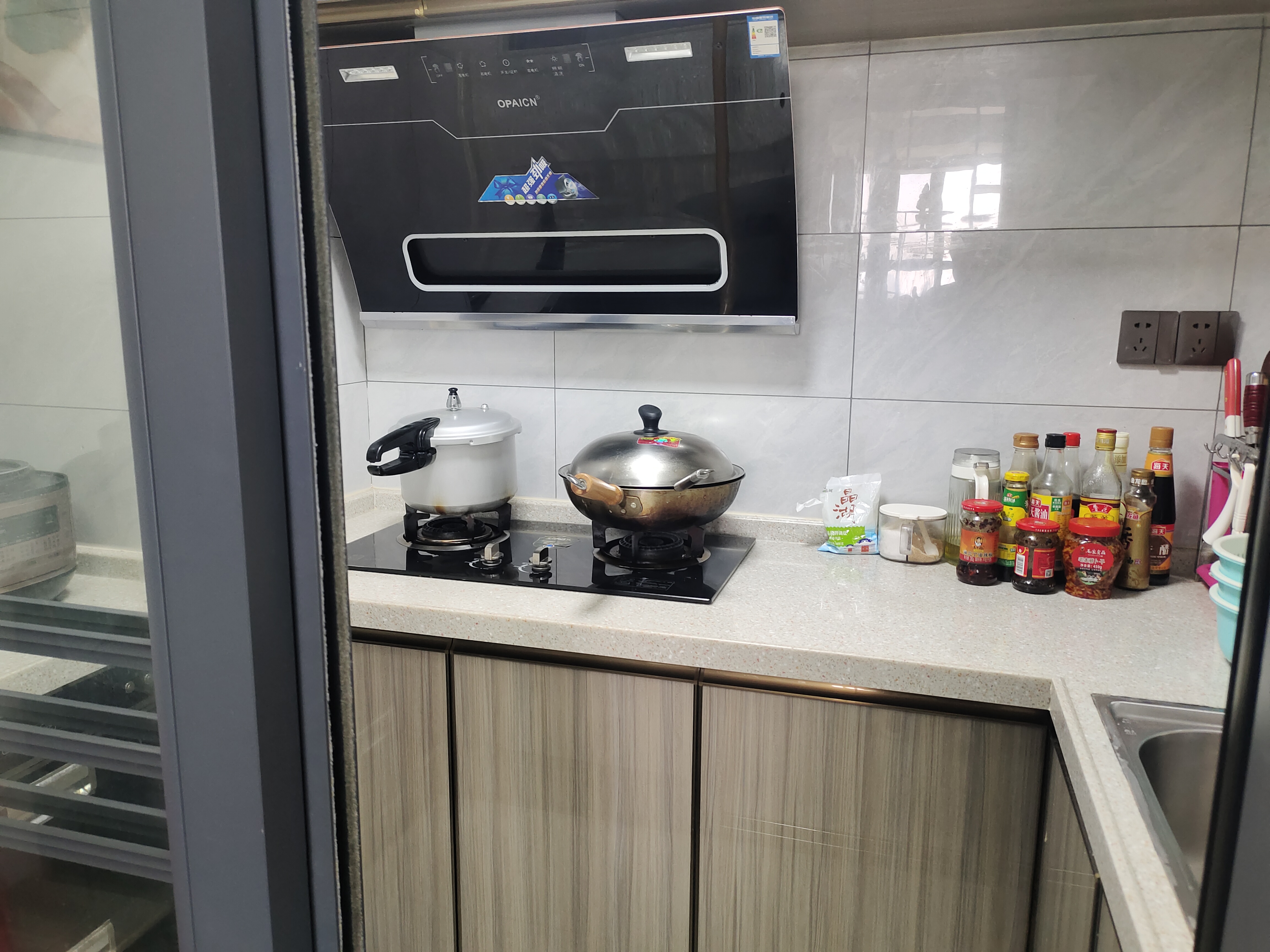 新合作尚东公馆(建材城) 1室1厅1卫 18.0万 新合作尚东公馆(建材城) 1室1厅1卫 18.0万厨房