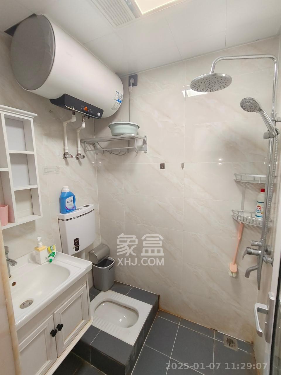 金地铂悦  1室0厅0卫   1400.00元/月室内图