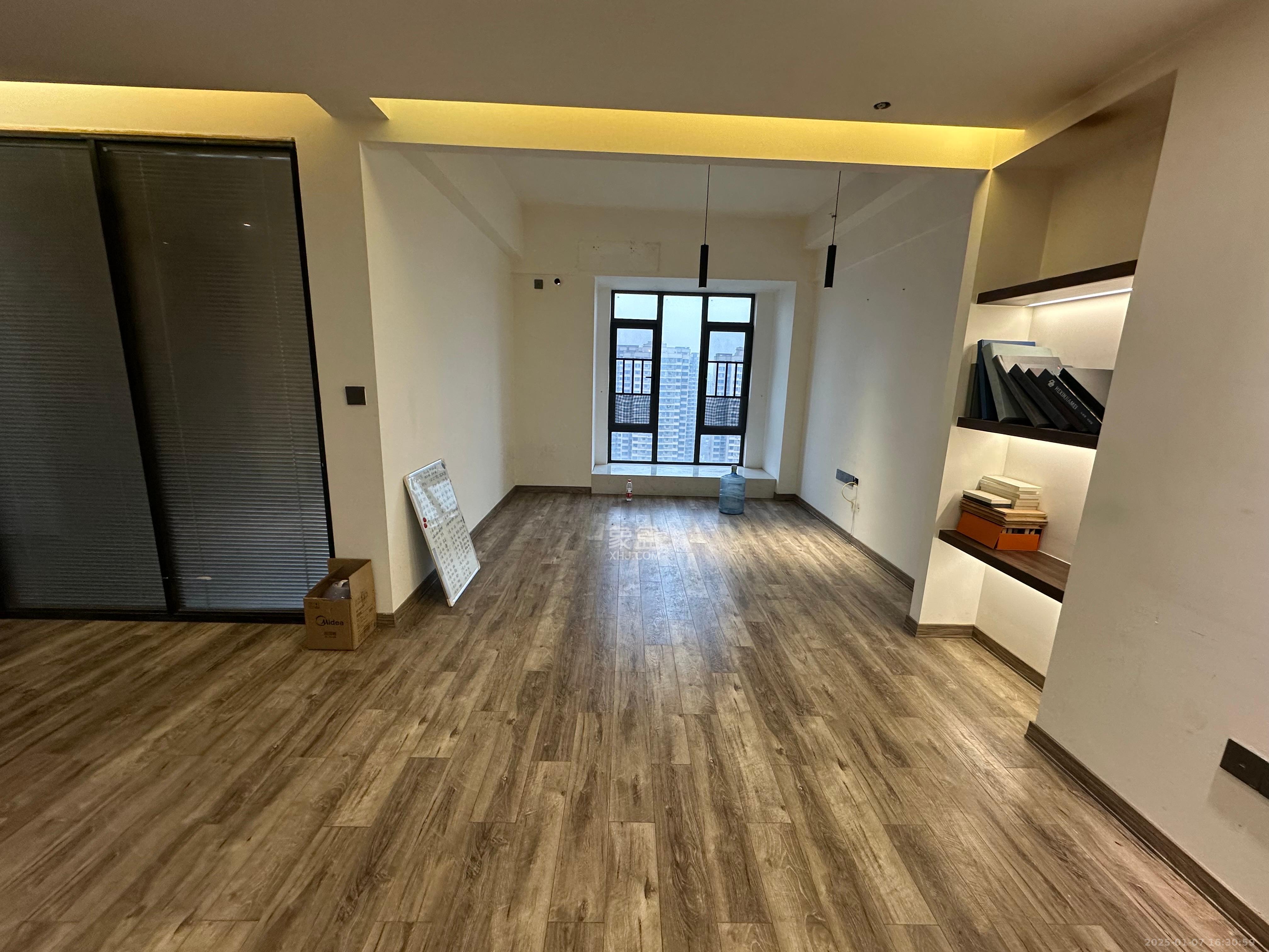 长沙高铁吾悦广场 1室1厅1卫 6800.0元/月 长沙高铁吾悦广场 1室1厅1卫 6800.0元/月室内图