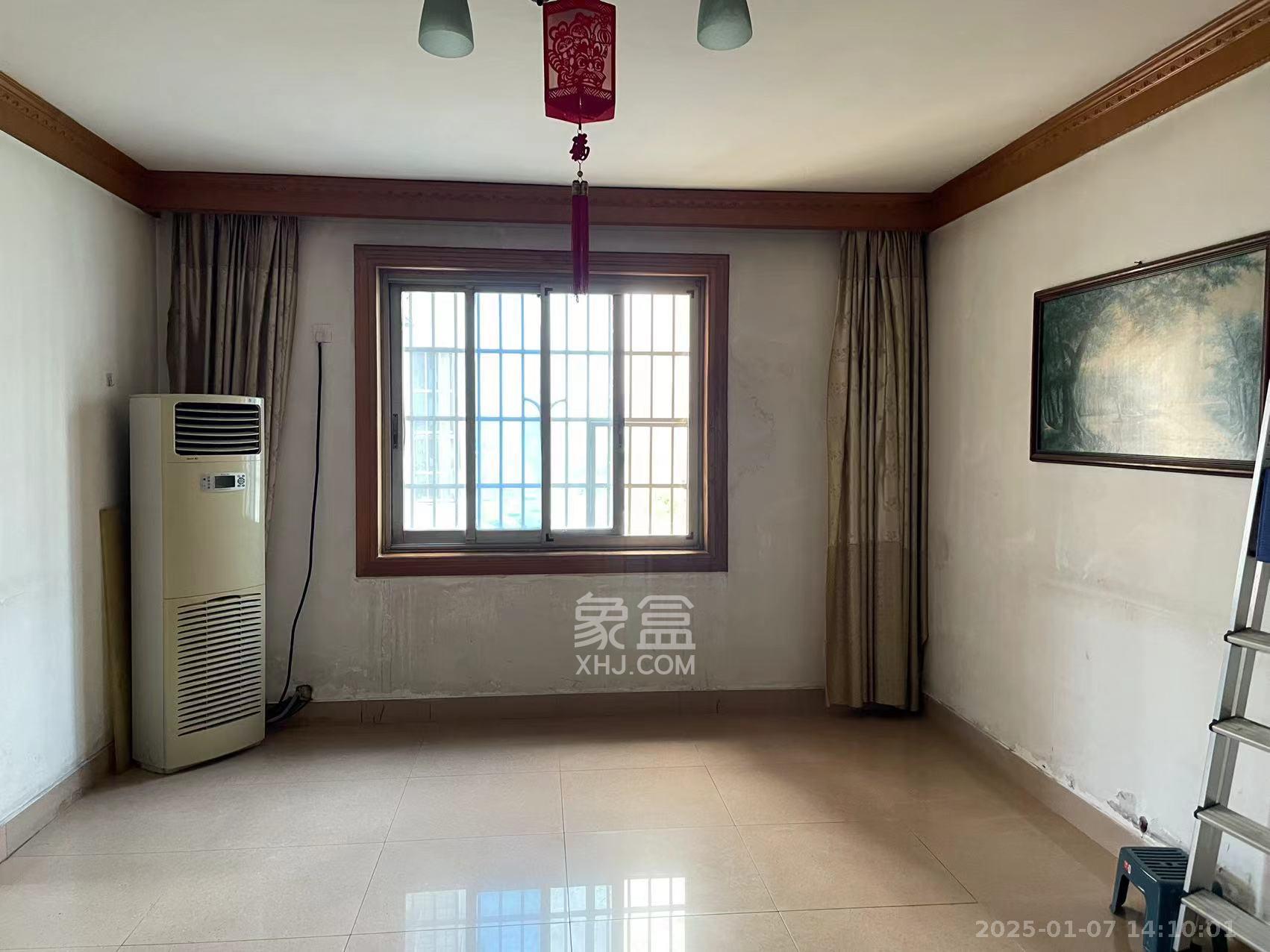 新奥燃气宿舍 2室2厅1卫 1500.0元/月 新奥燃气宿舍 2室2厅1卫 1500.0元/月室内图