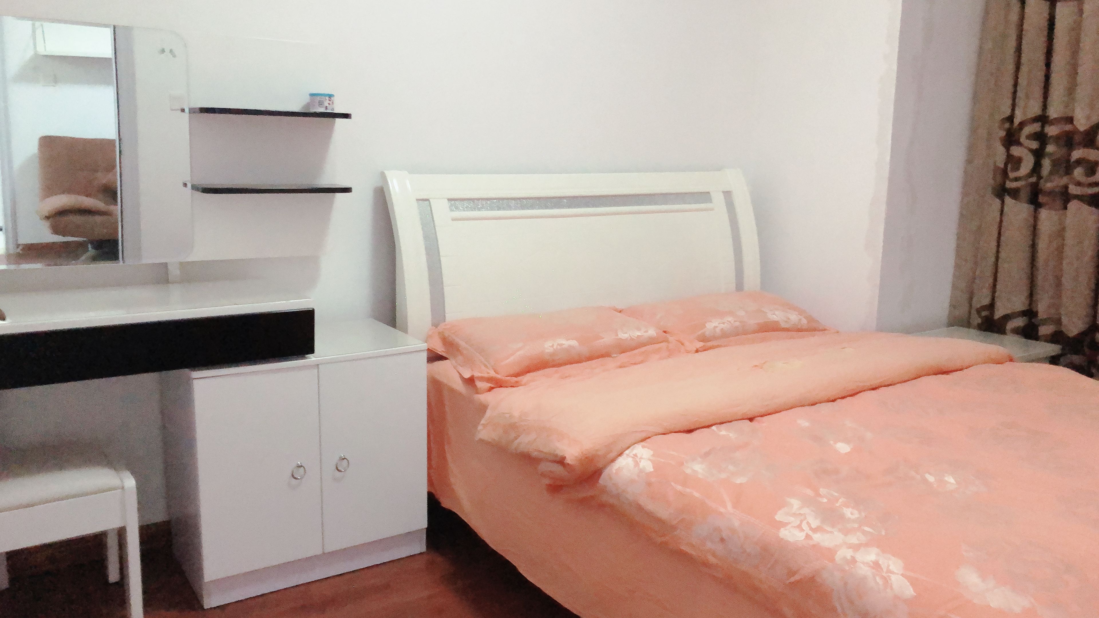 M国际 1室1厅1卫 1100.0元/月 M国际 1室1厅1卫 1100.0元/月室内图