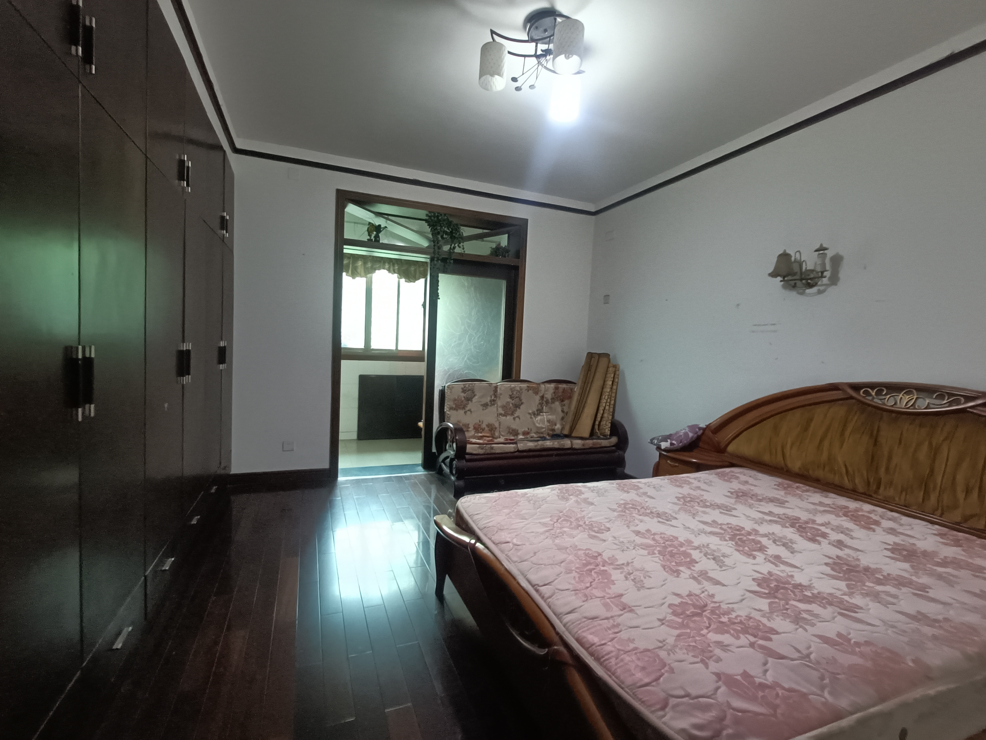 乐花家园 3室2厅1卫 1100.0元/月 乐花家园 3室2厅1卫 1100.0元/月室内图