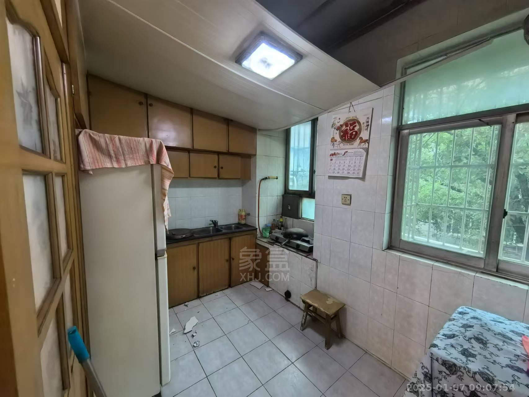 东方工具厂 2室1厅1卫 700.0元/月 东方工具厂 2室1厅1卫 700.0元/月室内图