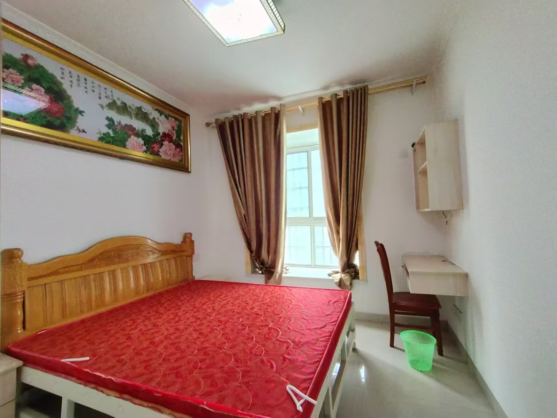 山水名苑 1室0厅0卫 65.0万 山水名苑 1室0厅0卫 65.0万客厅