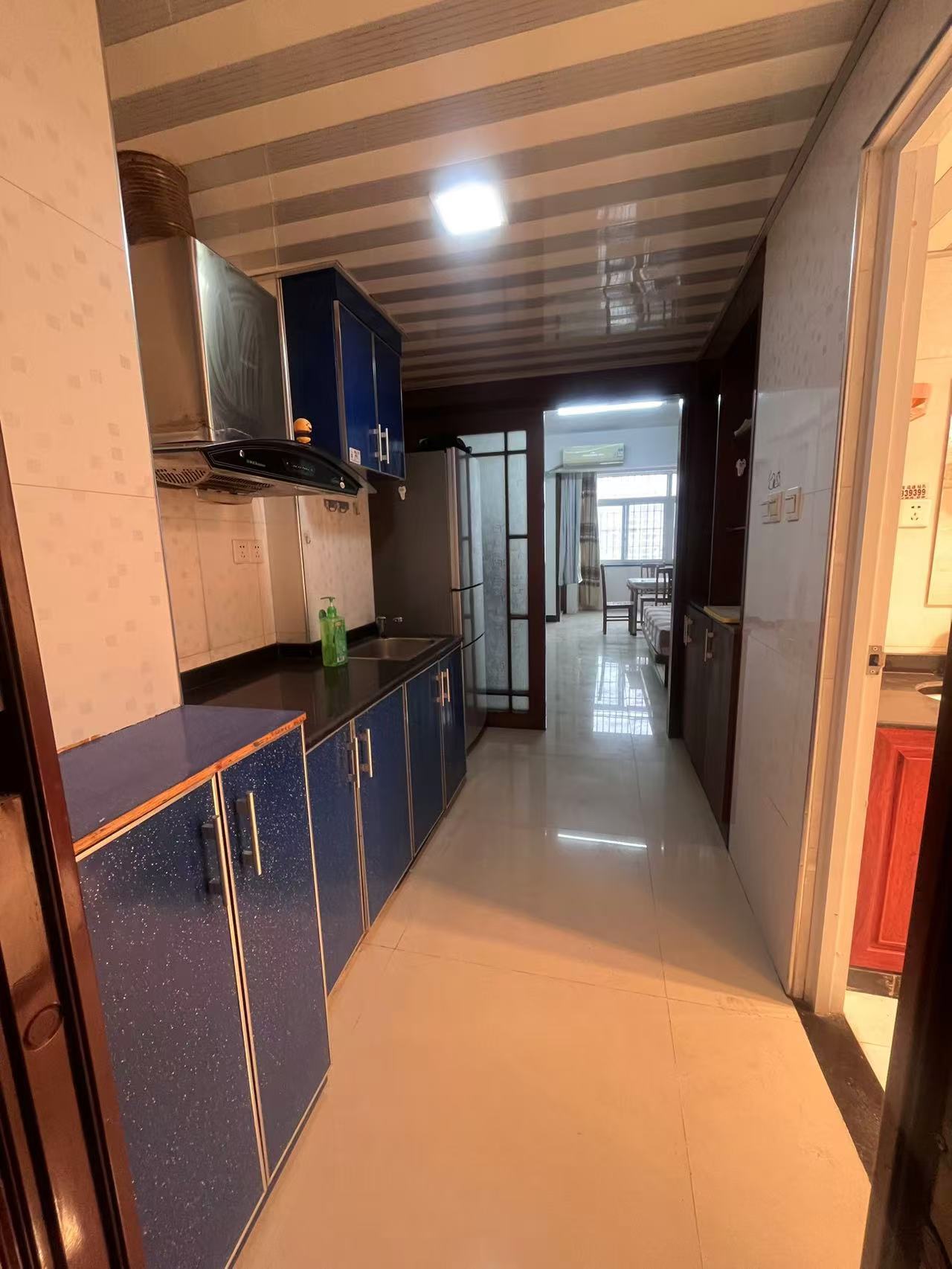 姑苏名园 1室1厅1卫 25.8万 姑苏名园 1室1厅1卫 25.8万客厅