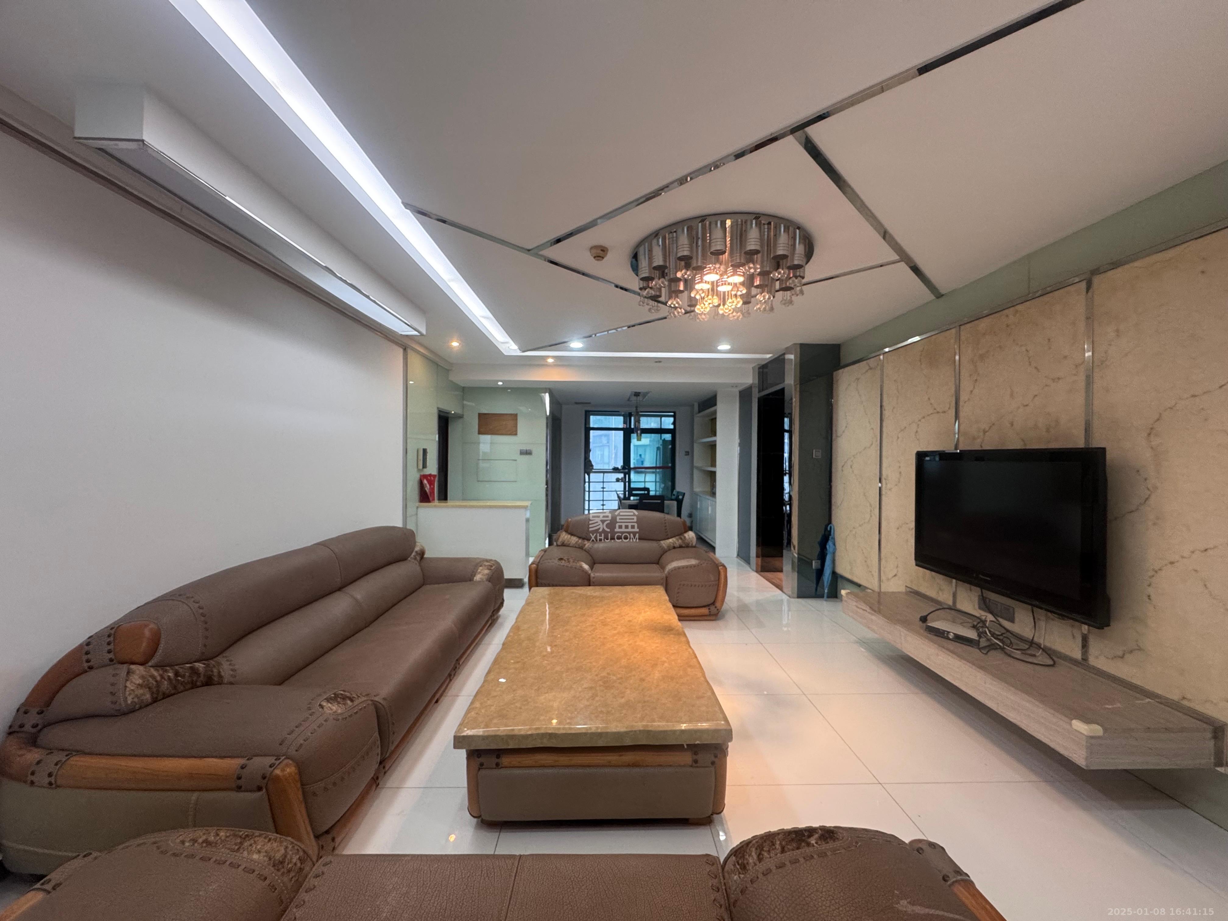 华盛新外滩  3室2厅2卫    5000.0元/月室内图