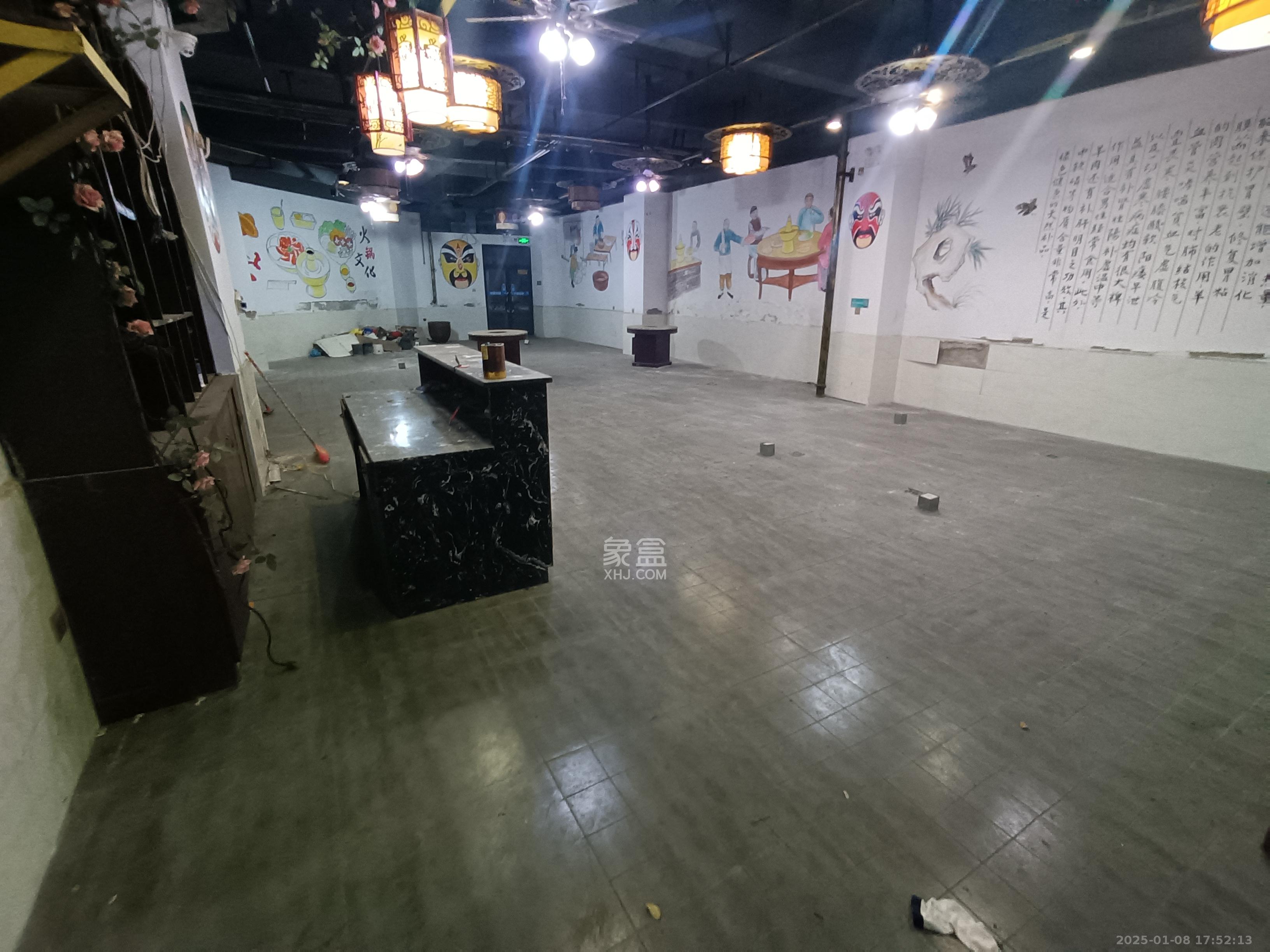 香芙嘉园（广铁湘府嘉园）   97.0㎡     4700.00元/月室内图