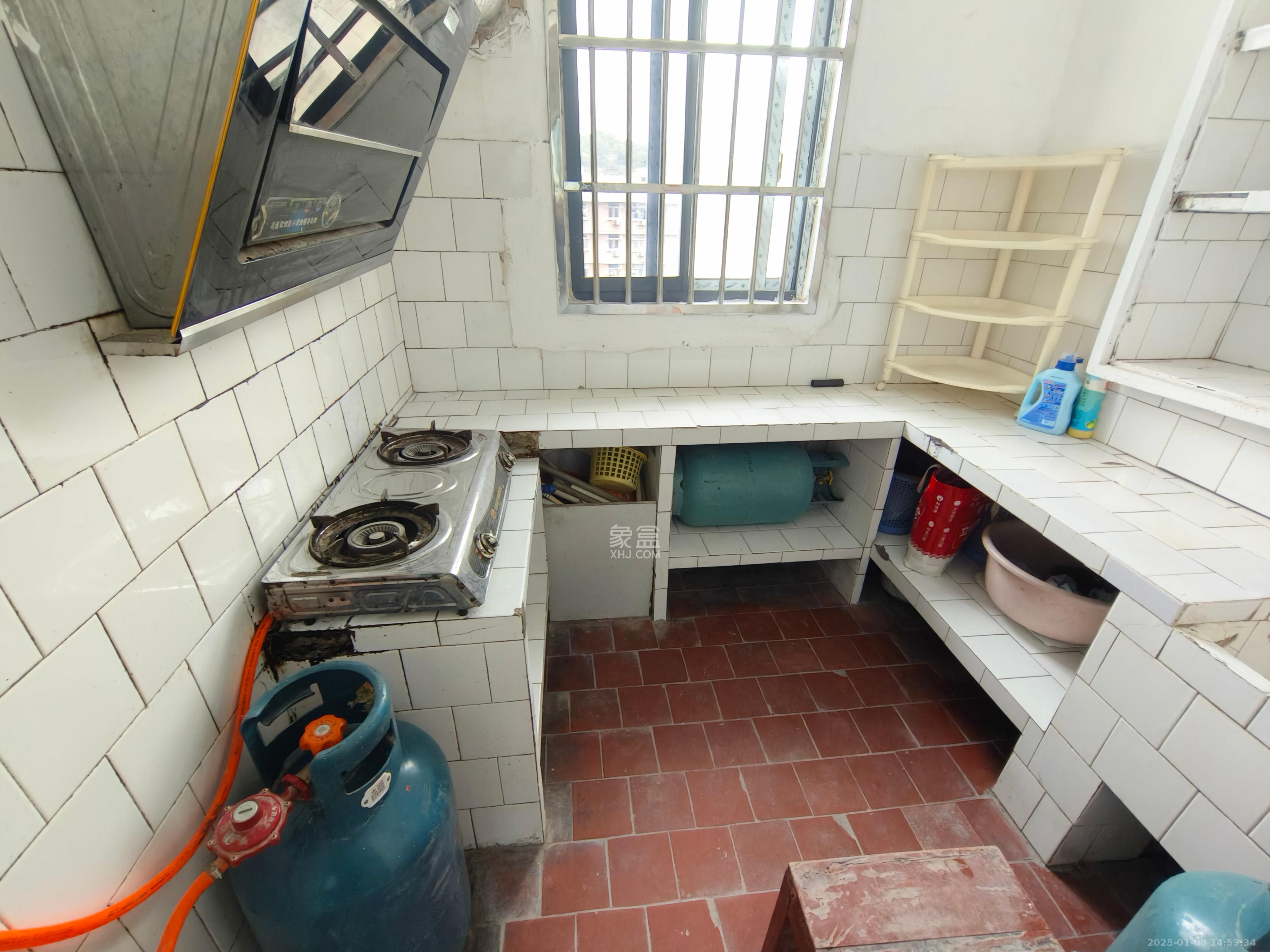 湖南大学天马西村  3室2厅1卫    2800.0元/月室内图