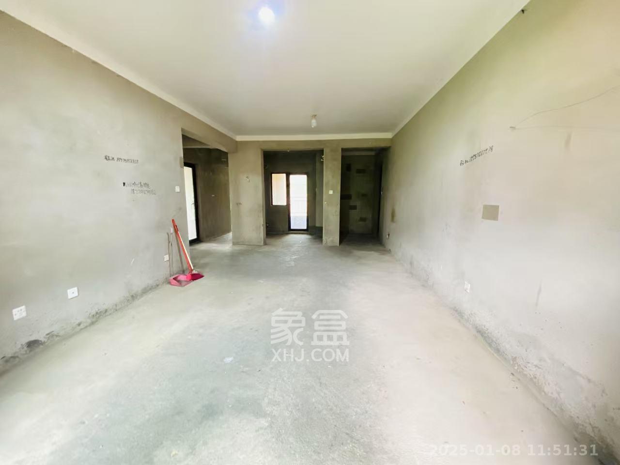 协信星澜汇  3室2厅1卫   2000.00元/月室内图