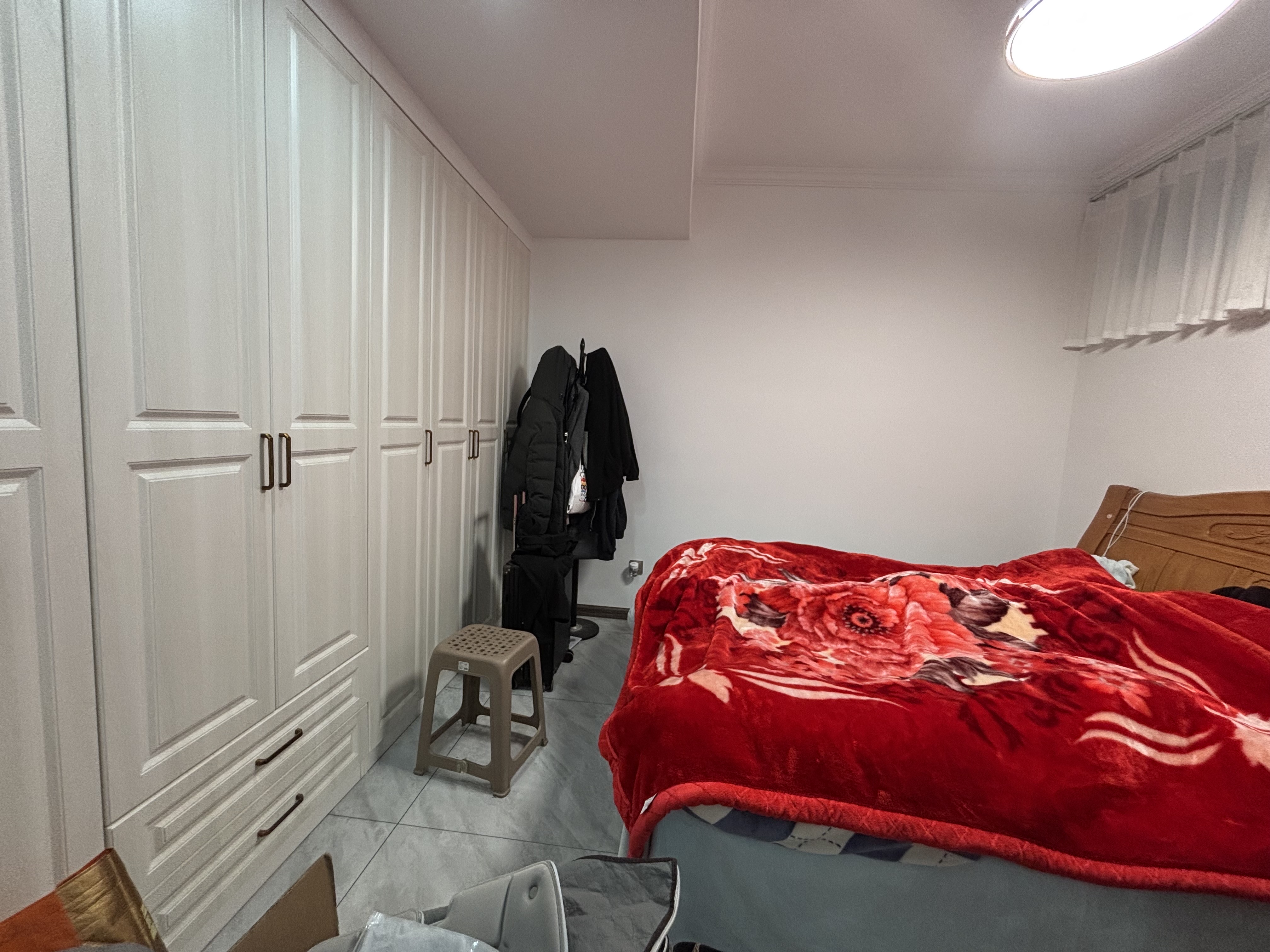 金泰嘉园 2室1厅1卫 42.0万 金泰嘉园 2室1厅1卫 42.0万客厅