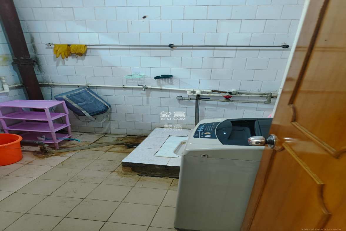 五一新干线 1室1厅1卫 2600.0元/月 五一新干线 1室1厅1卫 2600.0元/月室内图