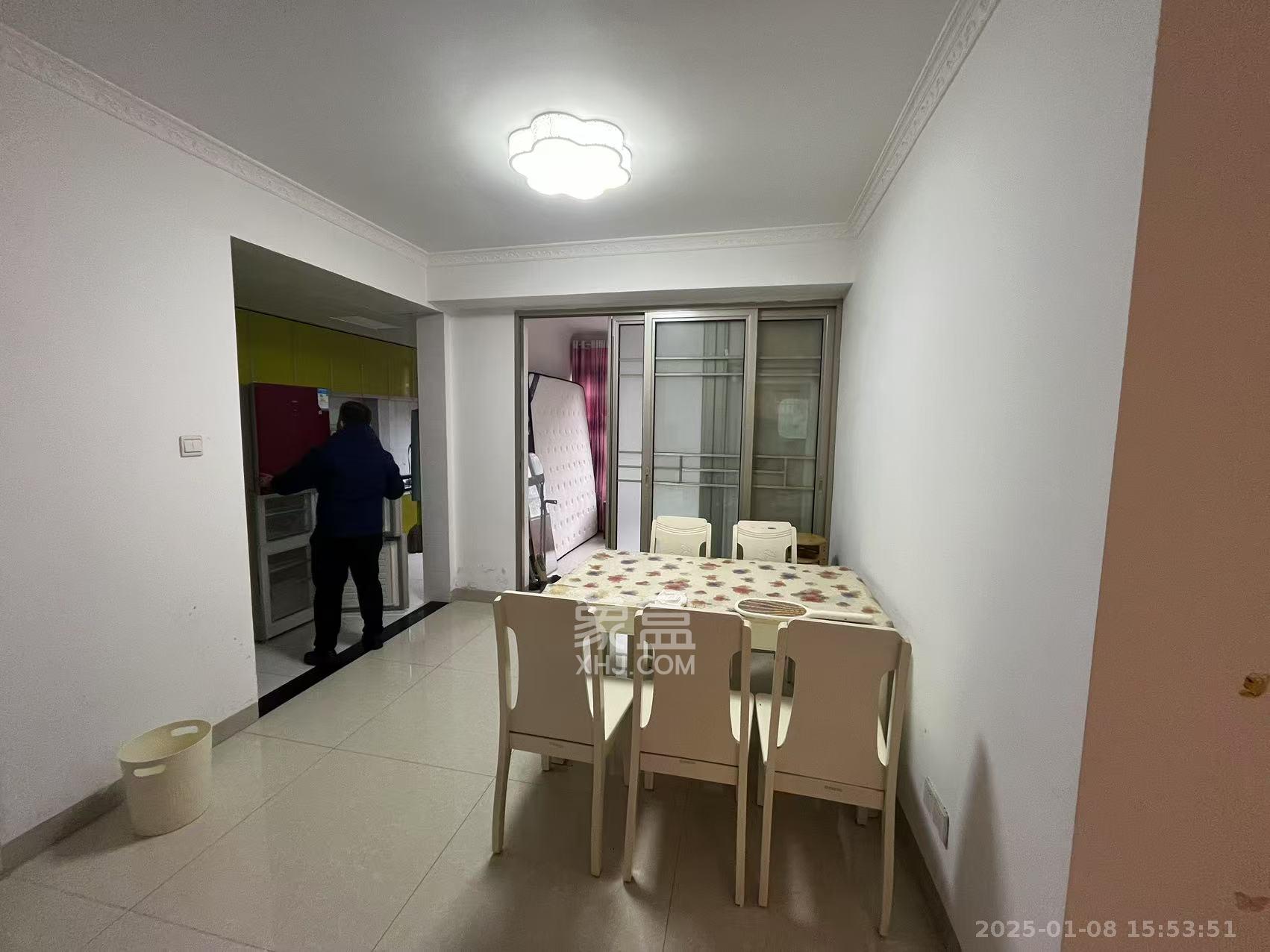 鑫远湘府华城 3室2厅1卫 3200.0元/月 鑫远湘府华城 3室2厅1卫 3200.0元/月室内图