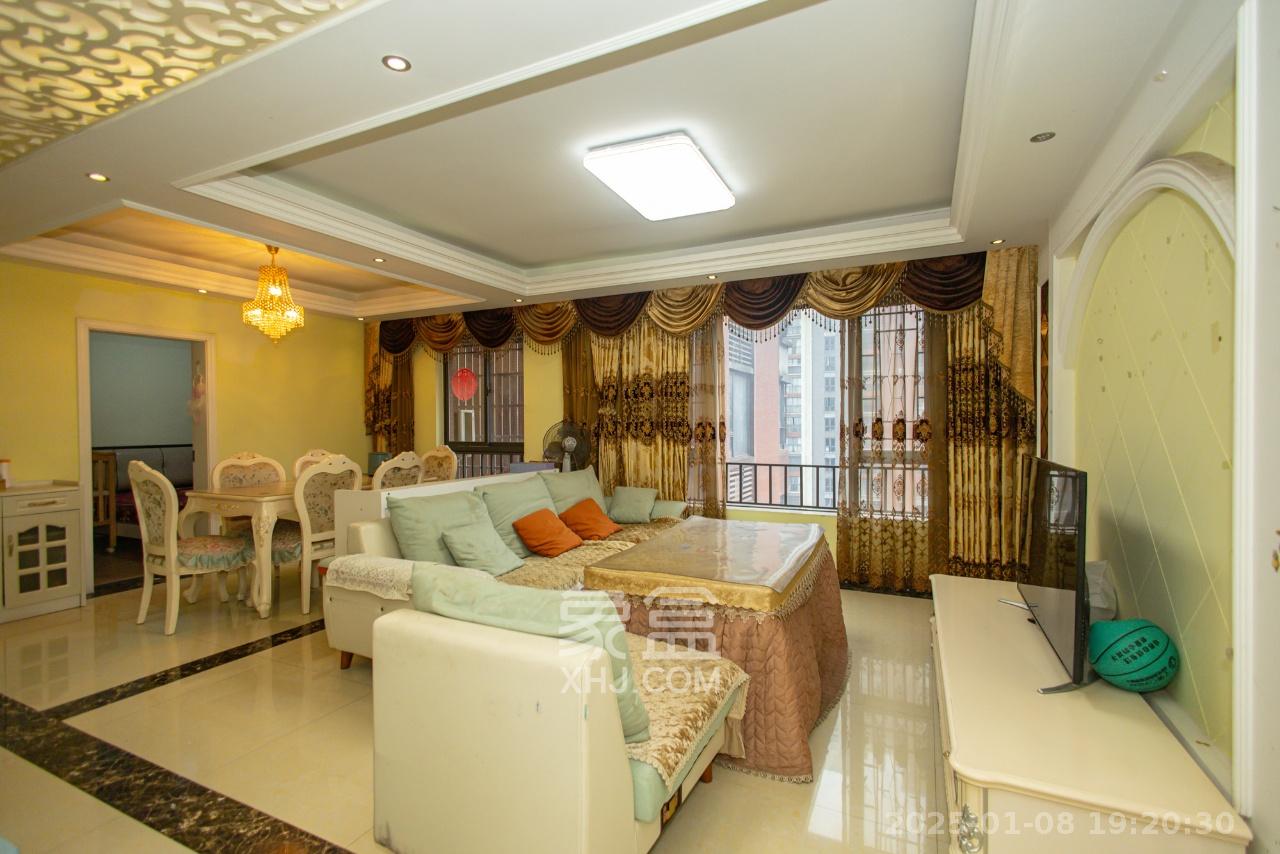 华润凤凰城二期 3室2厅2卫 2400.0元/月 华润凤凰城二期 3室2厅2卫 2400.0元/月室内图