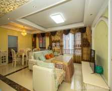 华润凤凰城二期  3室2厅2卫    2400.0元/月 华润凤凰城二期  3室2厅2卫    2400.0元/月