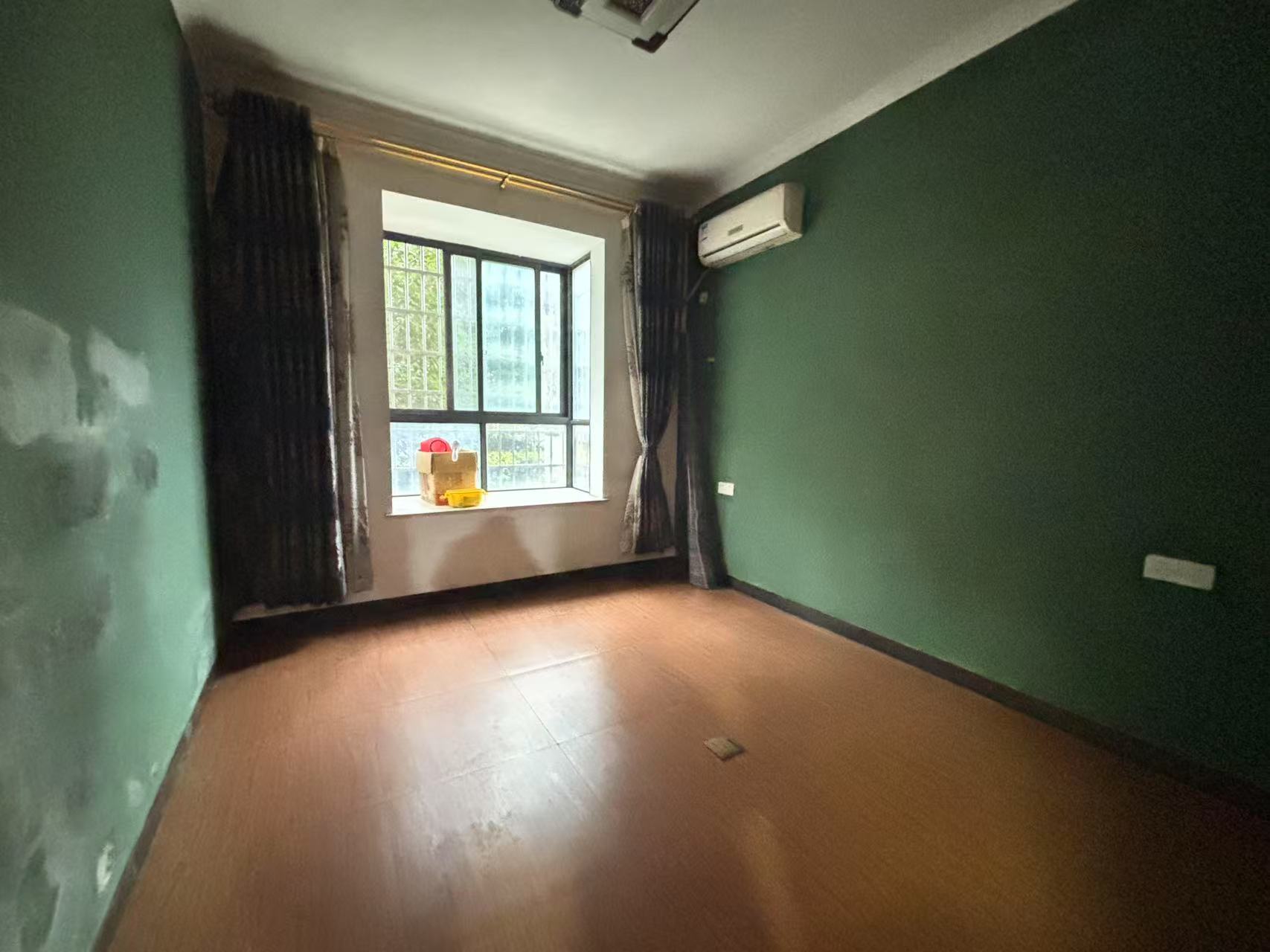 滨江花园 3室2厅2卫 68.0万 滨江花园 3室2厅2卫 68.0万室内图