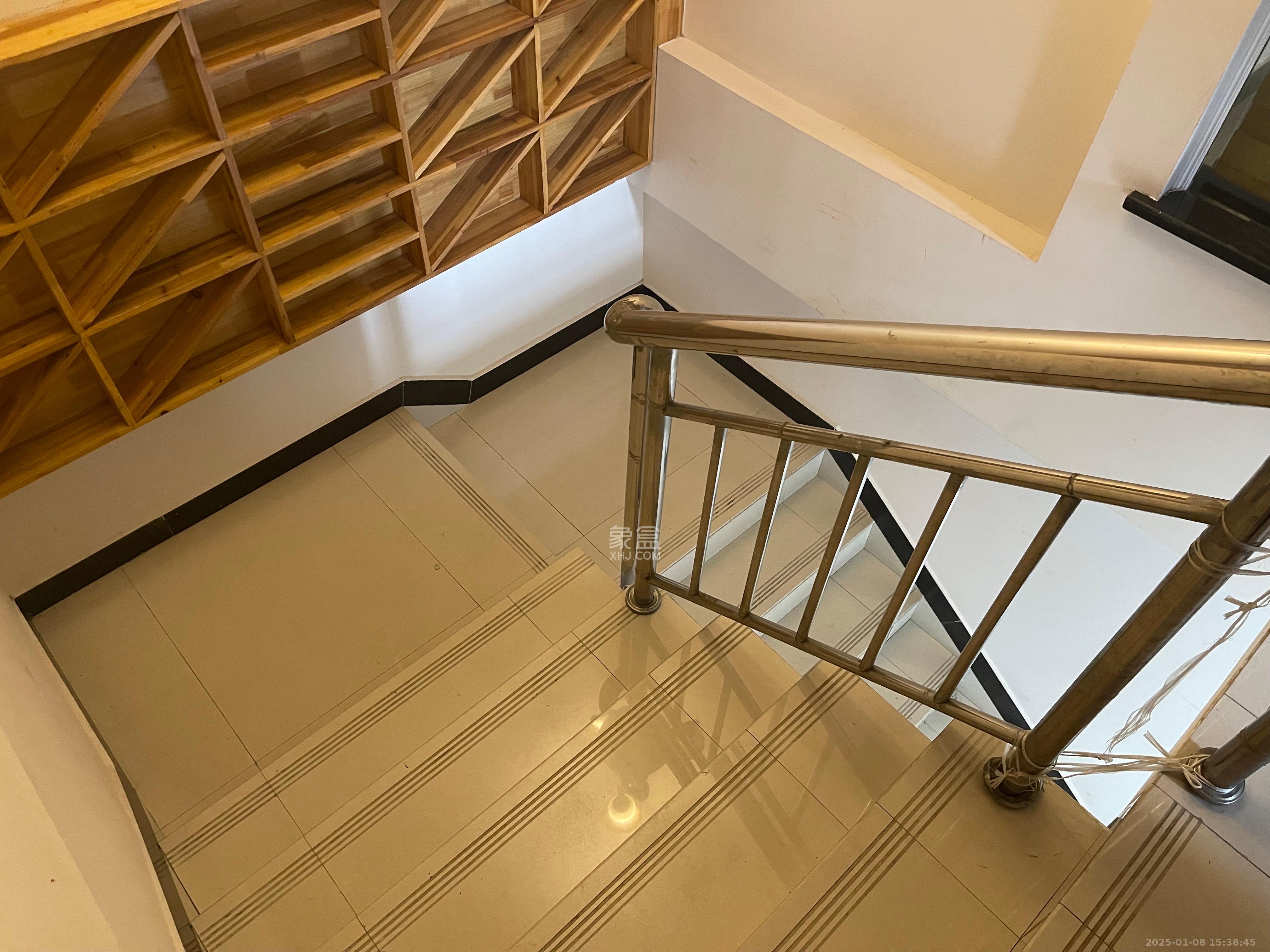 郡原广场   155.84㎡      14000.0元/月室内图