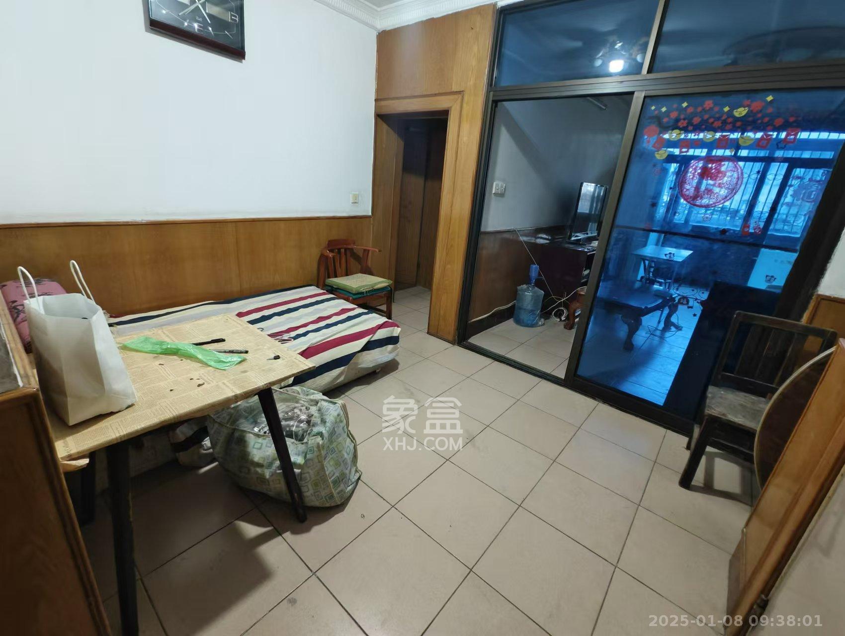 省建苑小区  2室1厅1卫    1300.0元/月 省建苑小区  2室1厅1卫    1300.0元/月室内图