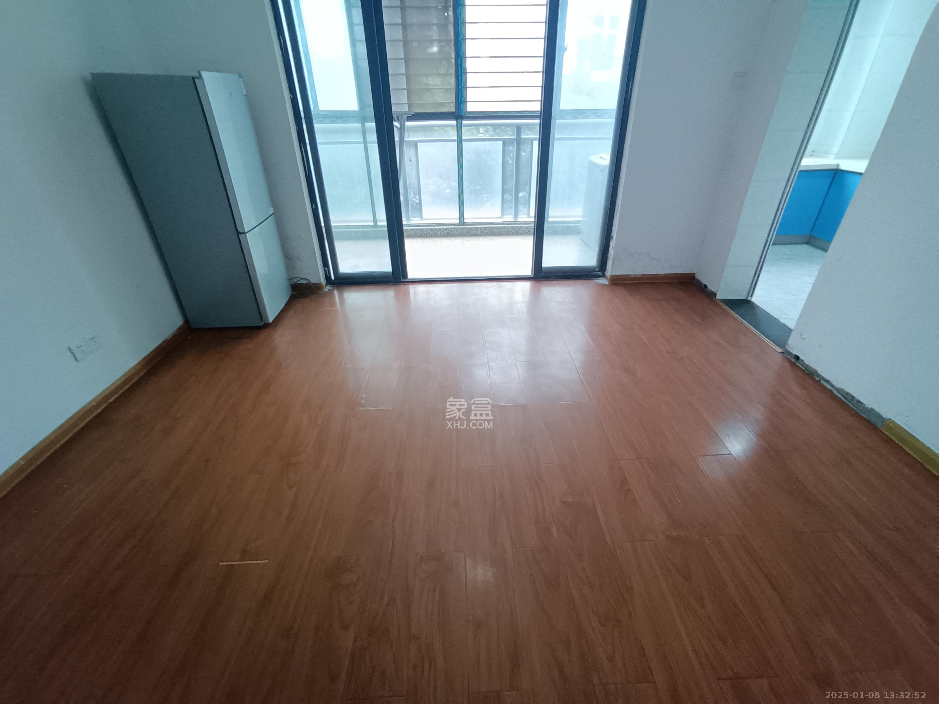 钱隆学府一、二期 3室2厅1卫 2600.0元/月 钱隆学府一、二期 3室2厅1卫 2600.0元/月室内图