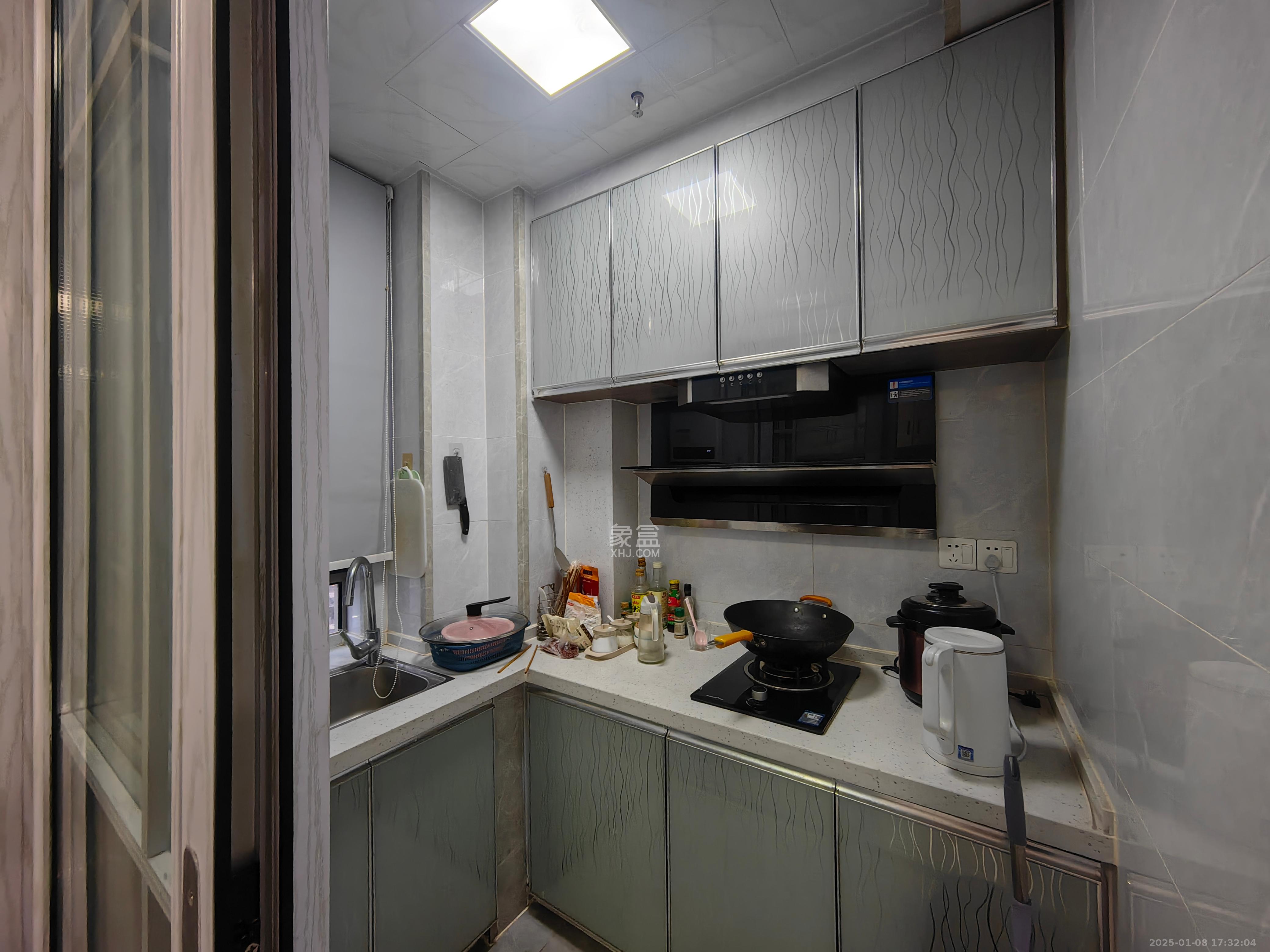 新天地步步高 1室1厅1卫 1200.0元/月 新天地步步高 1室1厅1卫 1200.0元/月室内图