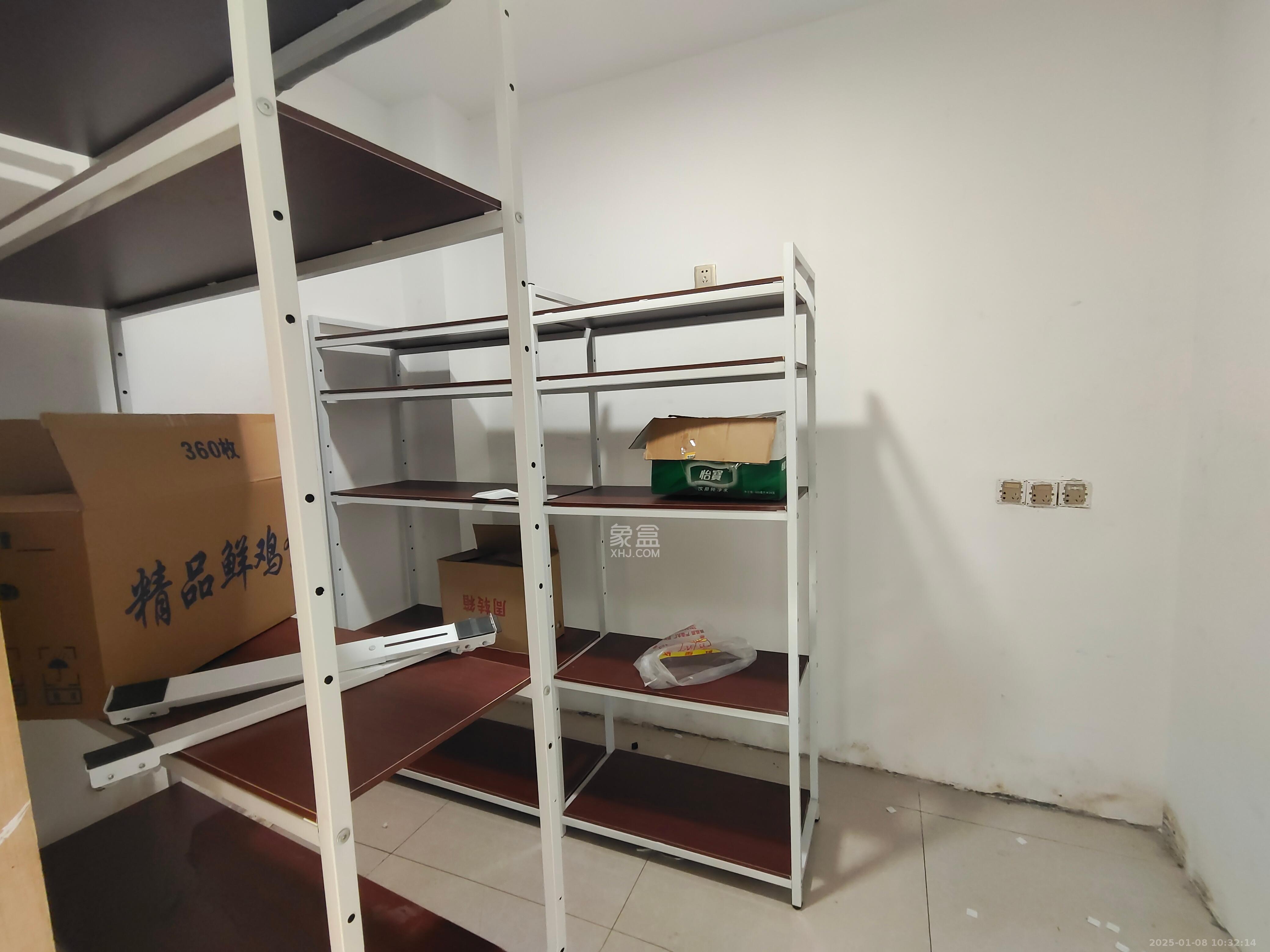 阿普阿布   140.0㎡     8700.00元/月室内图