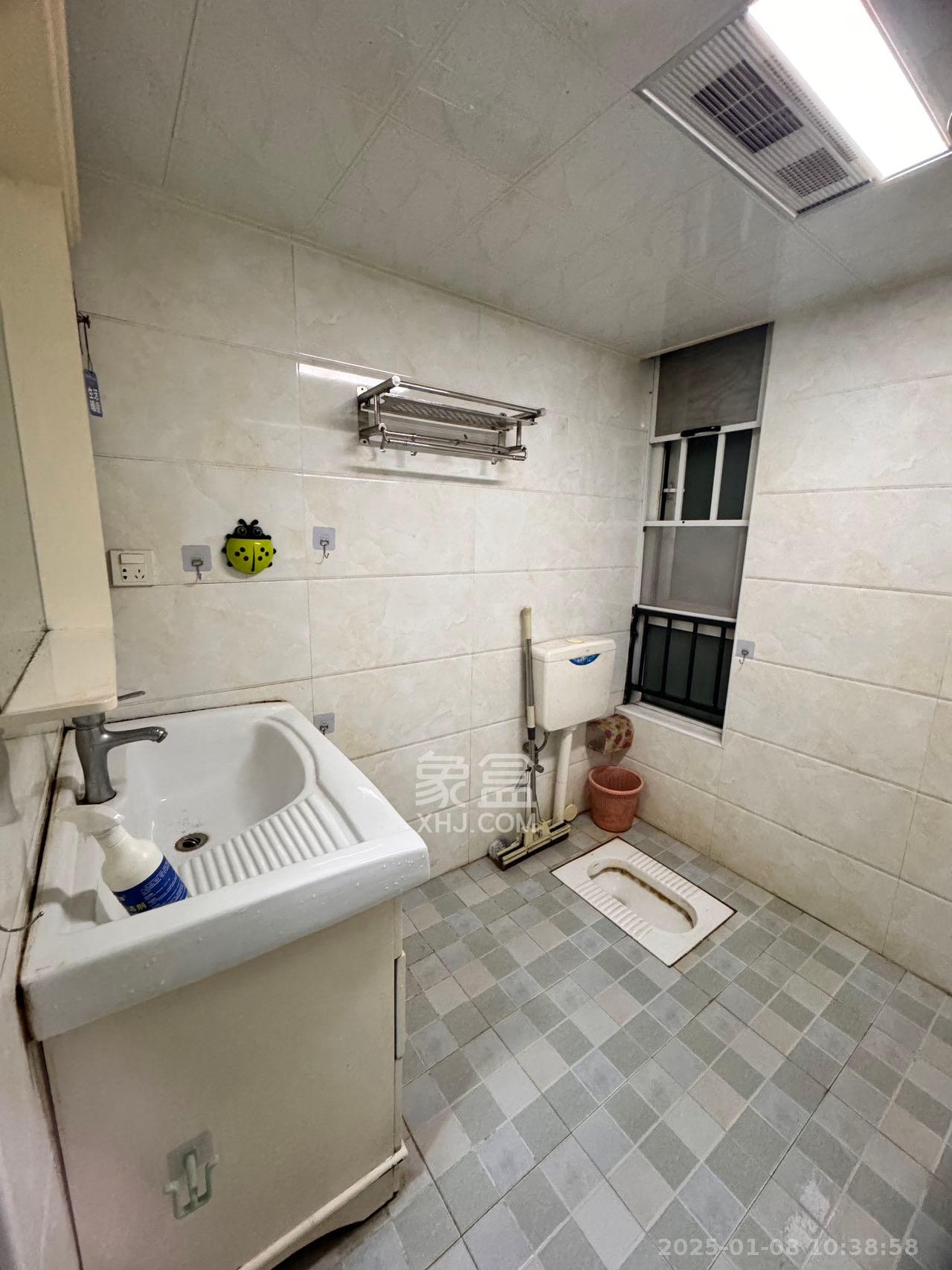 五矿紫湖香醍 3室2厅1卫 1800.0元/月 五矿紫湖香醍 3室2厅1卫 1800.0元/月室内图