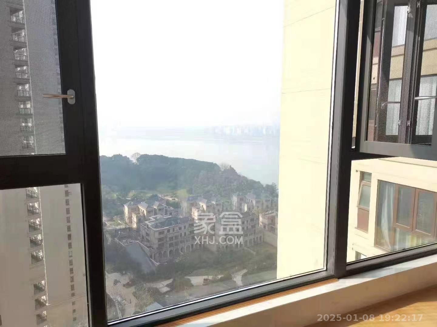 中建江山壹号  4室2厅1卫   11000.00元/月室内图