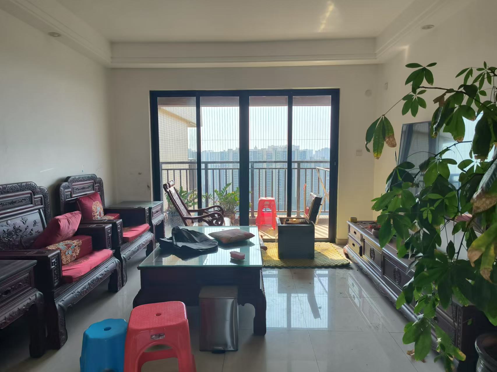 中海锦城 3室2厅2卫 175.0万 中海锦城 3室2厅2卫 175.0万小区图