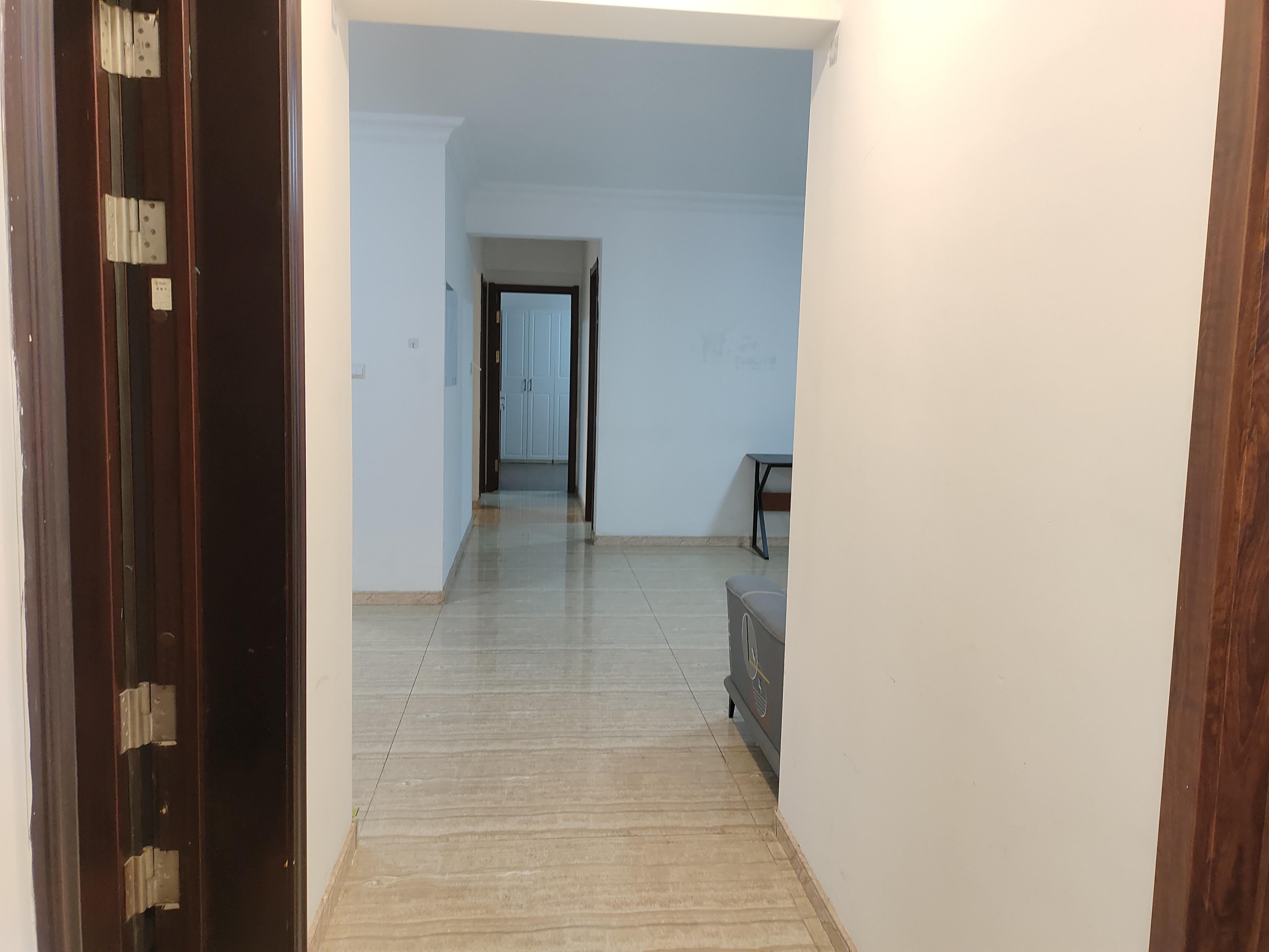 碧桂园朗州府 4室2厅2卫 2800.0元/月 碧桂园朗州府 4室2厅2卫 2800.0元/月室内图