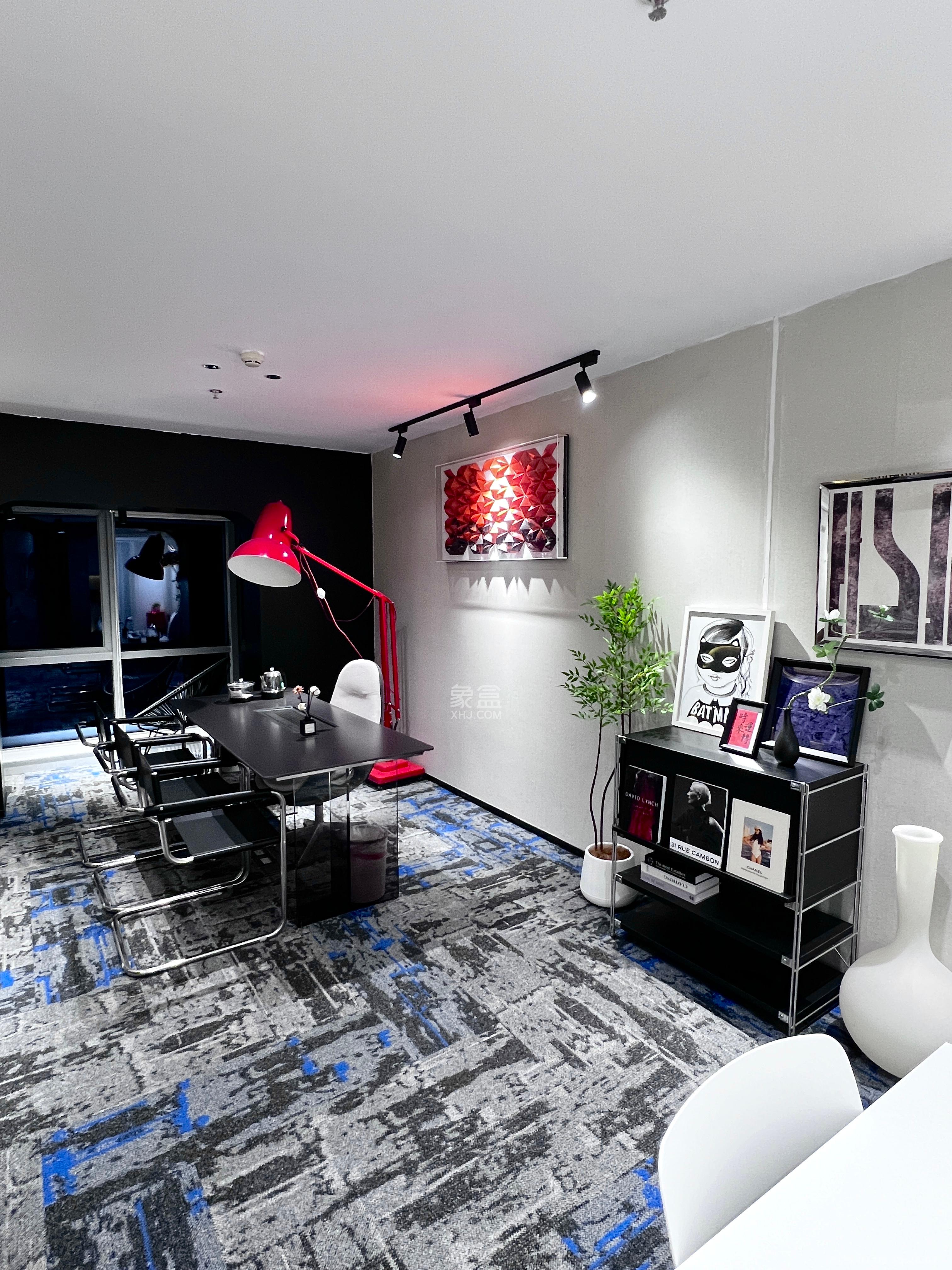 保利国际广场 1室1厅1卫 11500.0元/月 保利国际广场 1室1厅1卫 11500.0元/月室内图