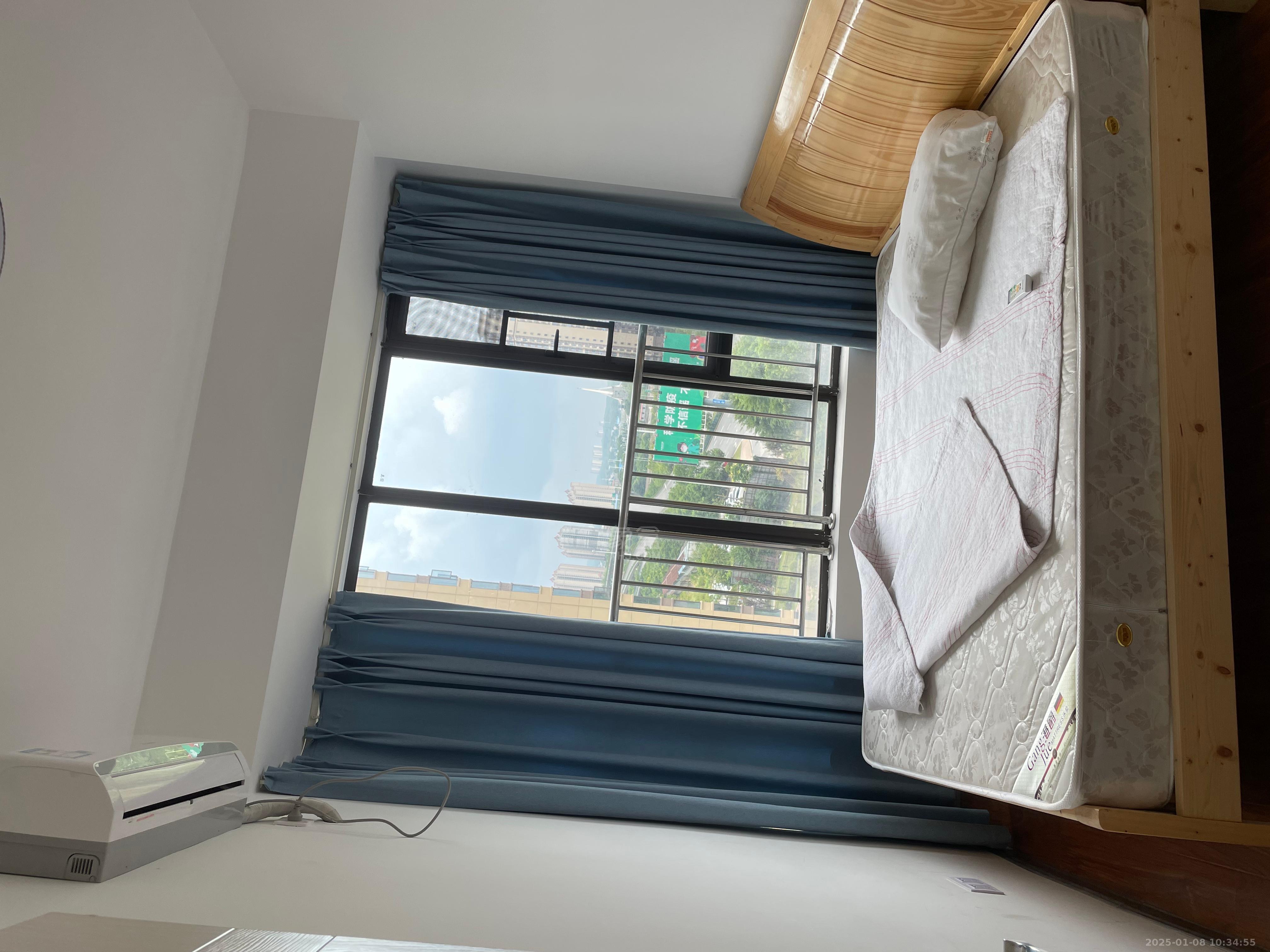 金轮翡翠名园 4室2厅2卫 1900.0元/月 金轮翡翠名园 4室2厅2卫 1900.0元/月室内图