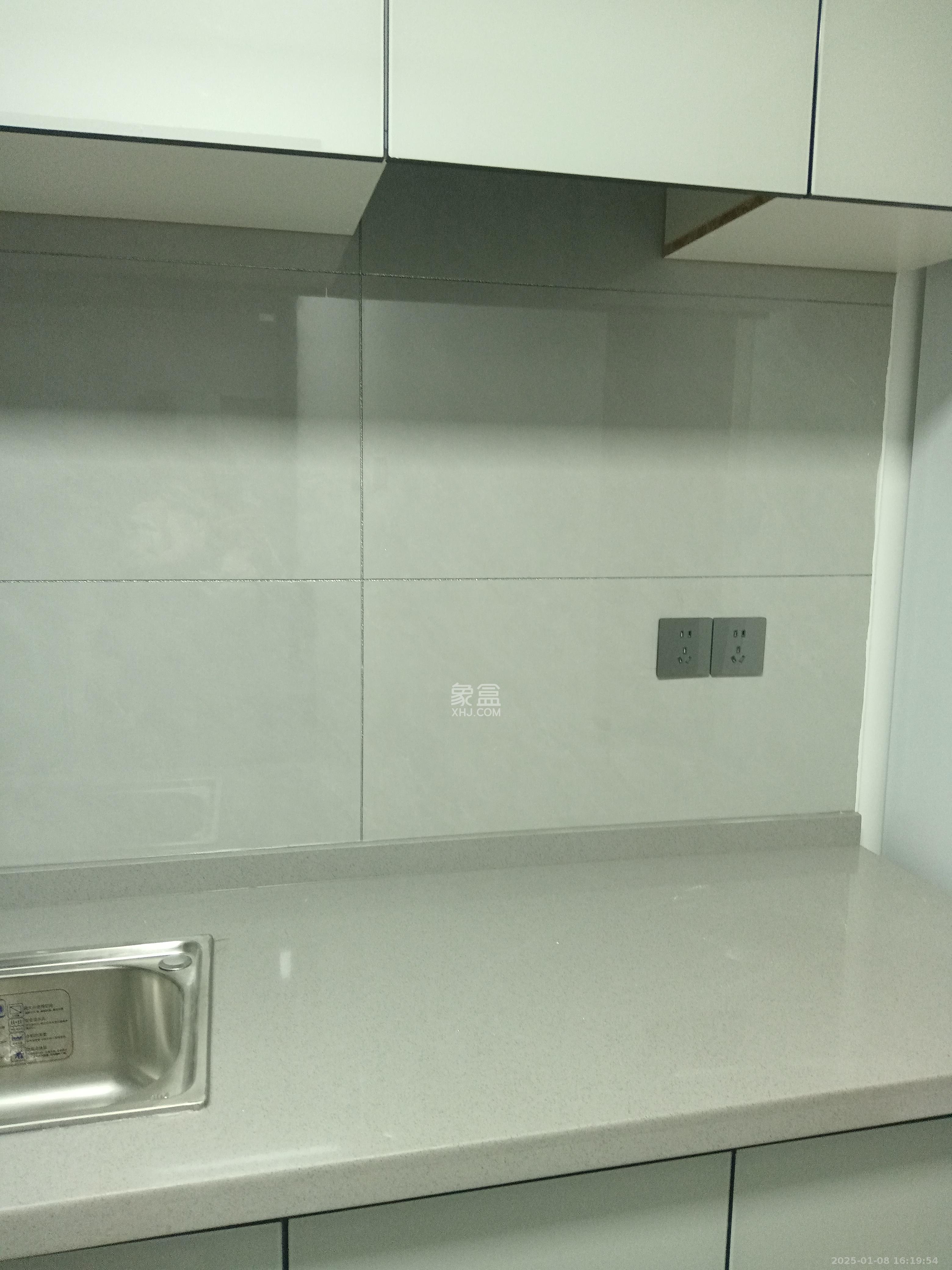 中海珑悦府 1室0厅0卫 1500.0元/月 中海珑悦府 1室0厅0卫 1500.0元/月室内图