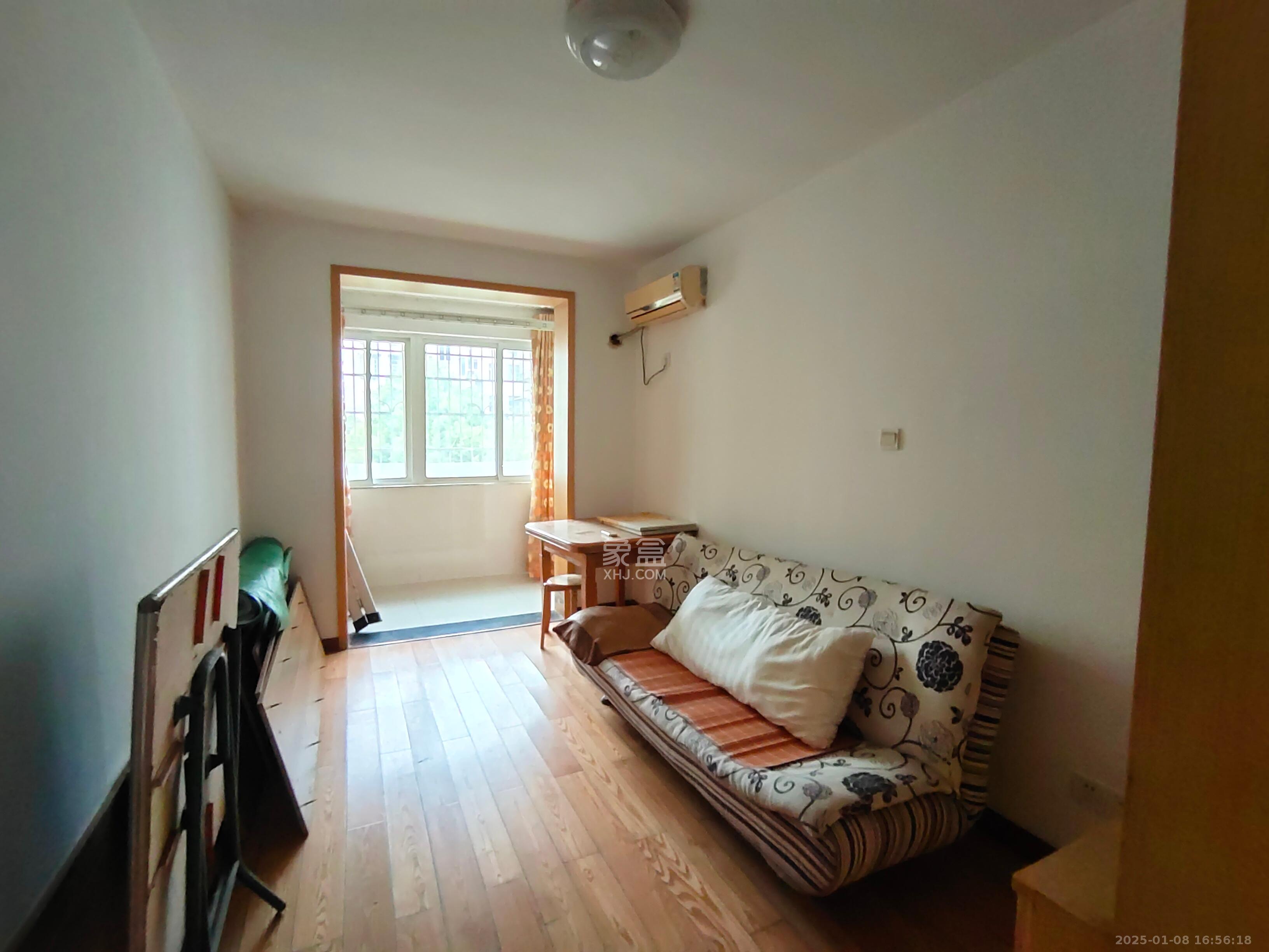 金霞苑 3室2厅2卫 2100.0元/月 金霞苑 3室2厅2卫 2100.0元/月室内图