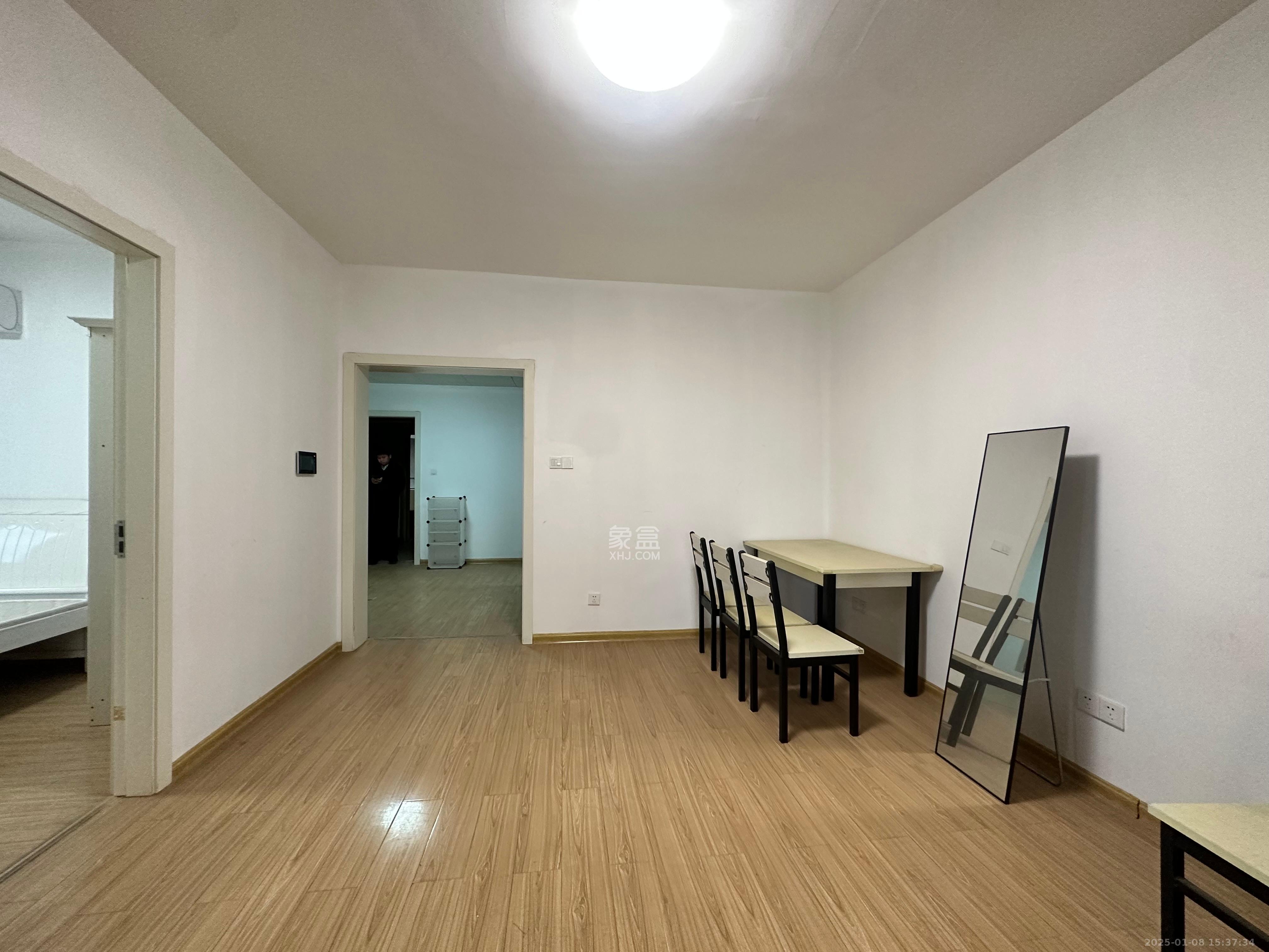 润和紫郡一期  2室2厅1卫    1700.0元/月室内图