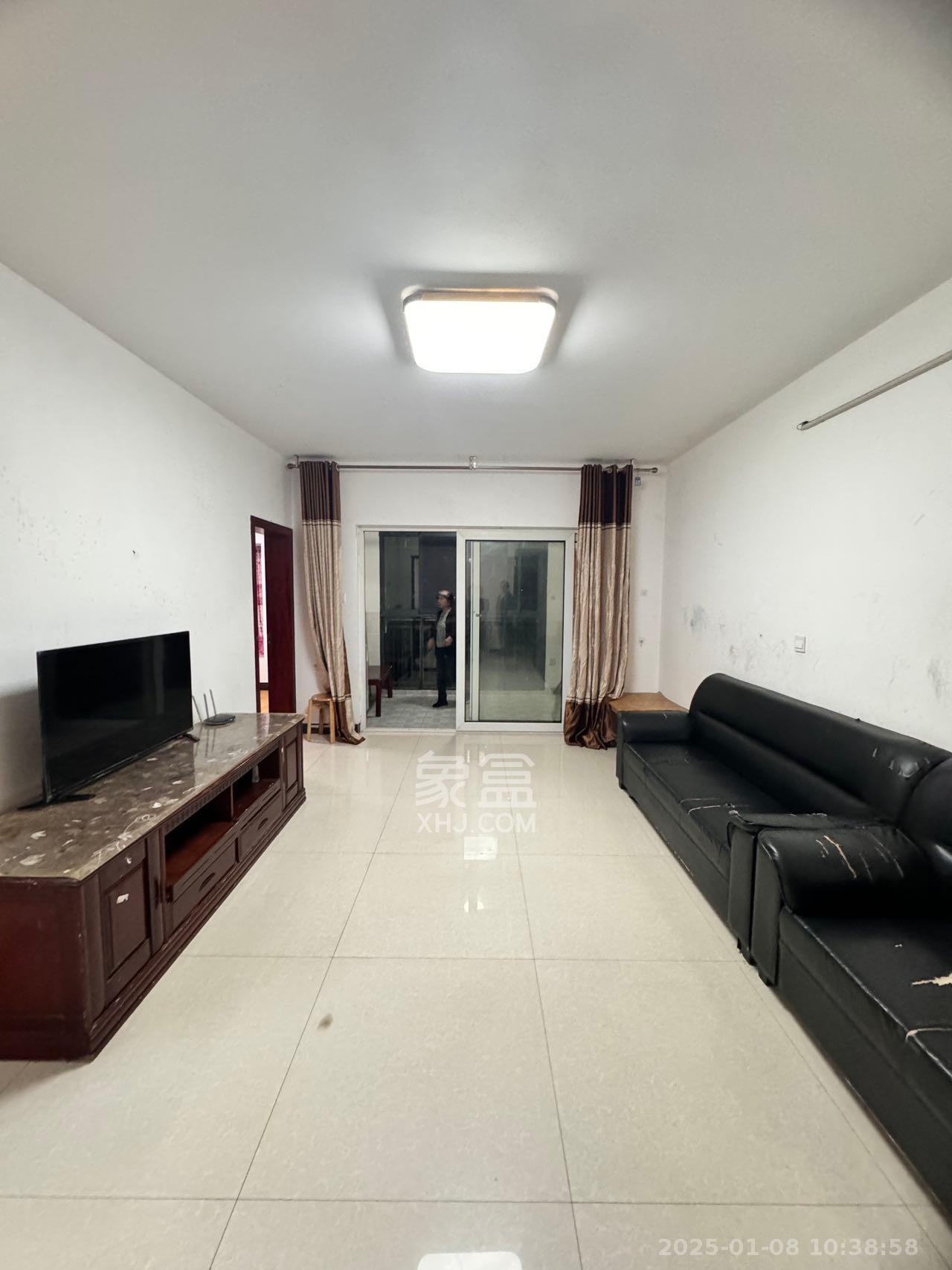 五矿紫湖香醍 3室2厅1卫 1800.0元/月 五矿紫湖香醍 3室2厅1卫 1800.0元/月室内图