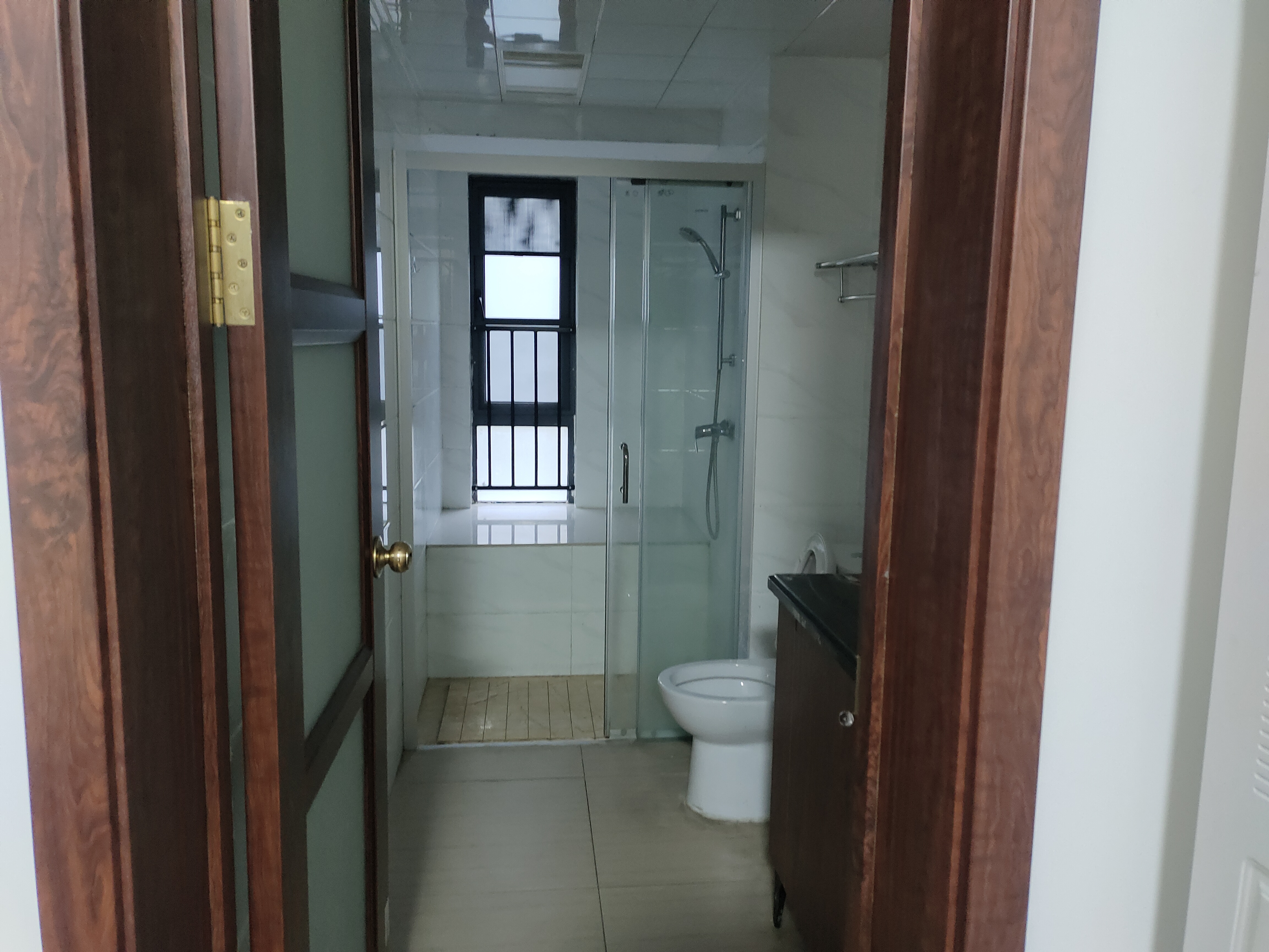 碧桂园朗州府 4室2厅2卫 2800.0元/月 碧桂园朗州府 4室2厅2卫 2800.0元/月室内图