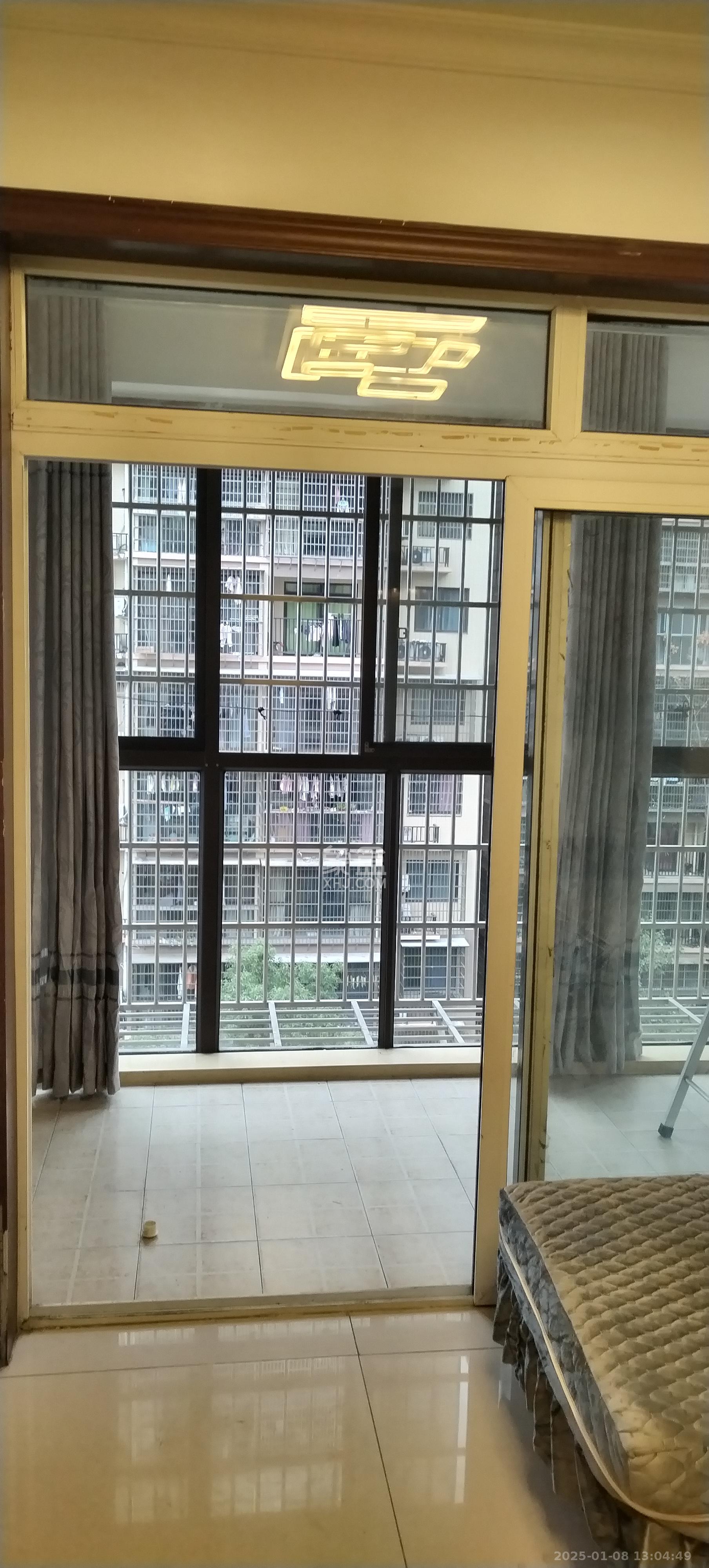 星城新宇莲景苑  3室2厅1卫    2500.0元/月 星城新宇莲景苑  3室2厅1卫    2500.0元/月室内图