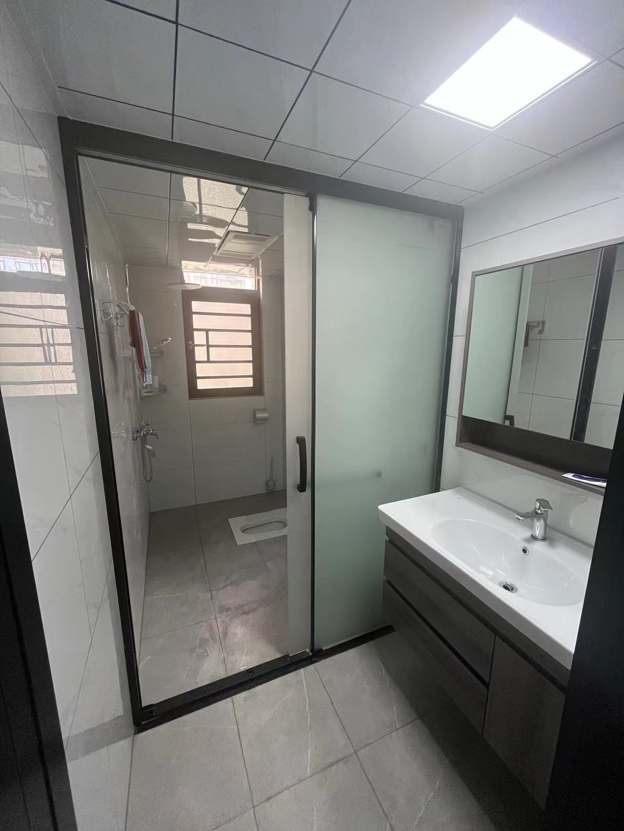 吉大汉珠山府 3室2厅2卫 102.0万 吉大汉珠山府 3室2厅2卫 102.0万客厅