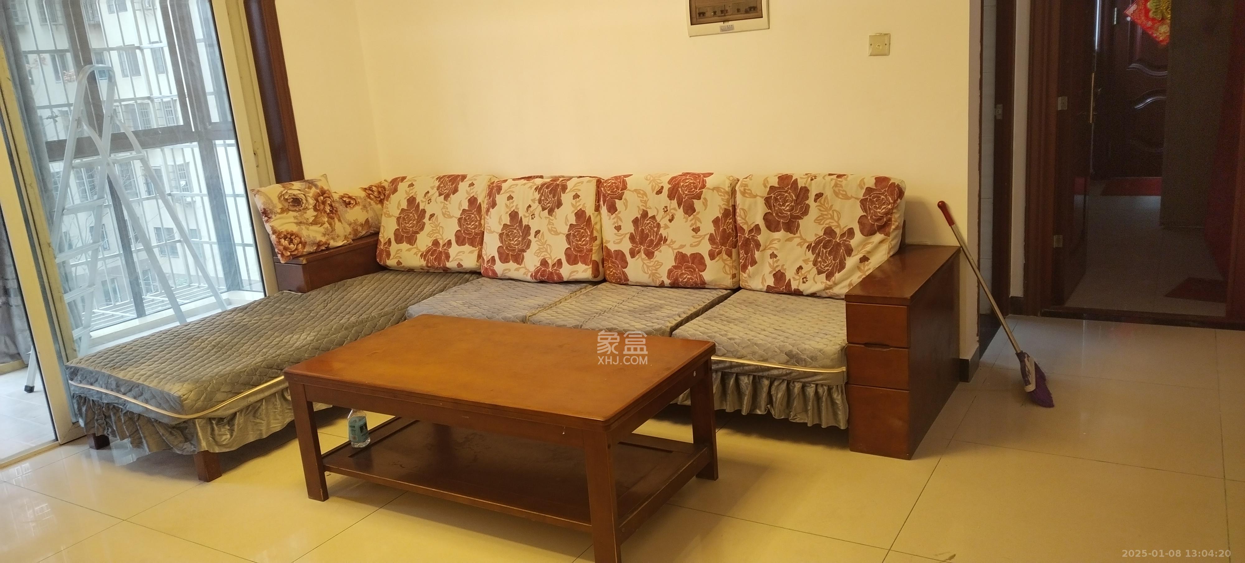 星城新宇莲景苑  3室2厅1卫    2500.0元/月 星城新宇莲景苑  3室2厅1卫    2500.0元/月室内图