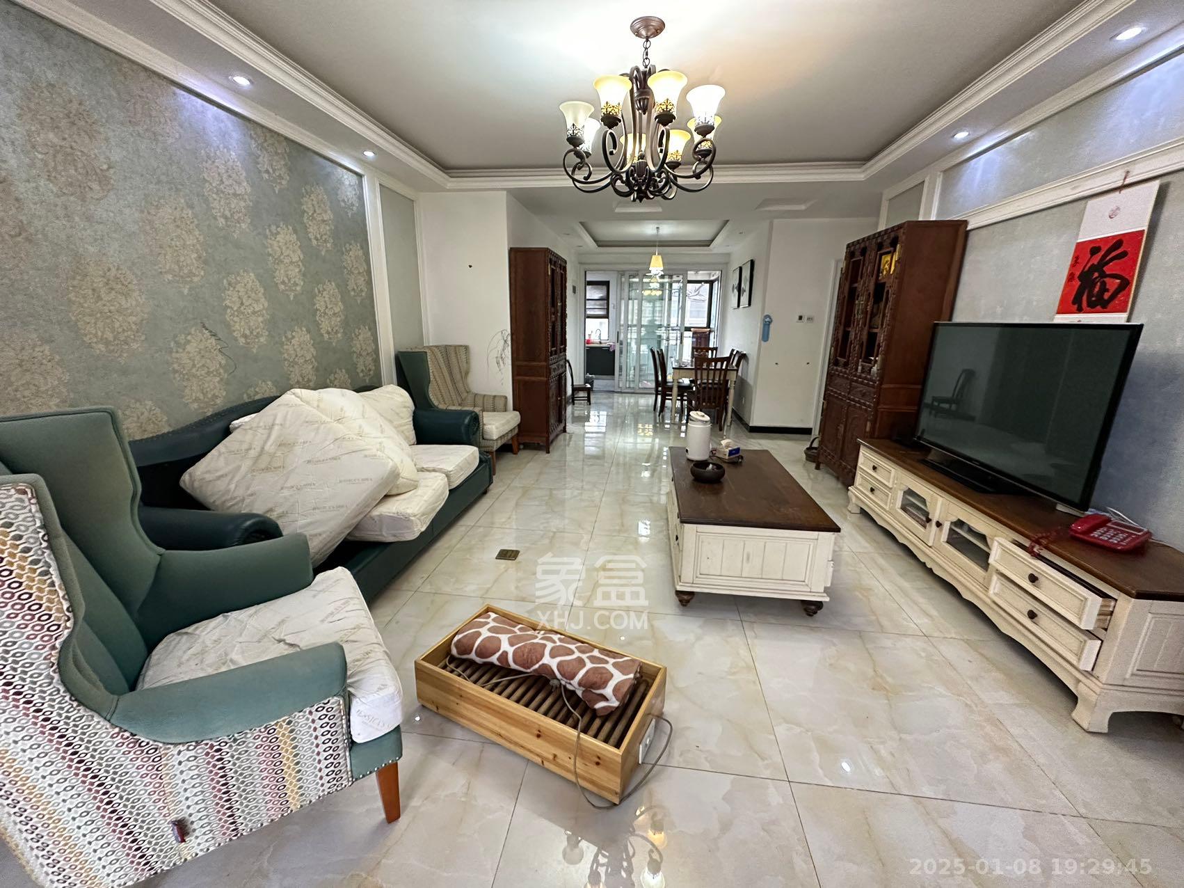 北京御园一二期(国泰嘉园) 3室2厅2卫 5000.0元/月 北京御园一二期(国泰嘉园) 3室2厅2卫 5000.0元/月室内图