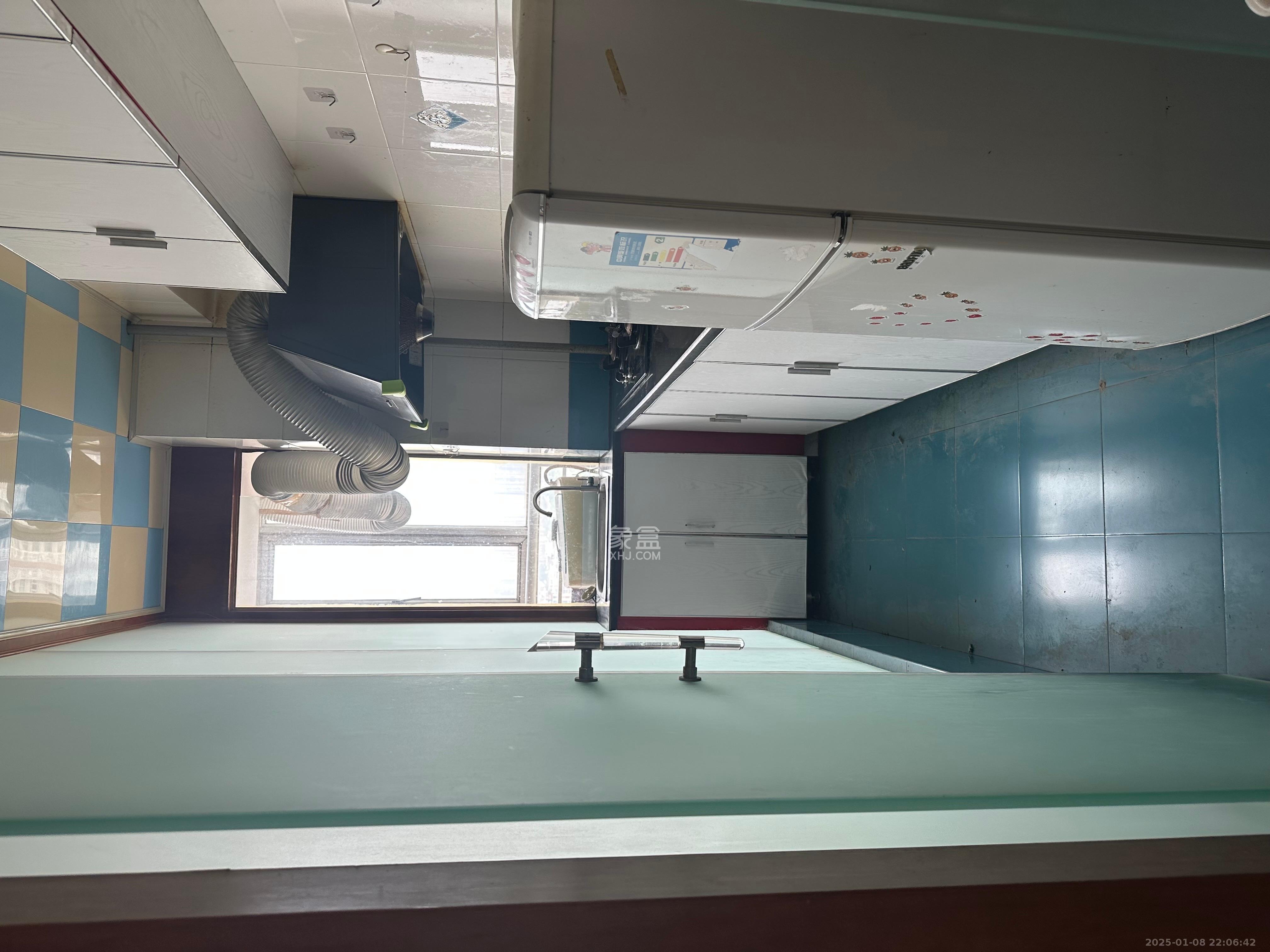 时代先锋  1室1厅1卫    1100.0元/月室内图