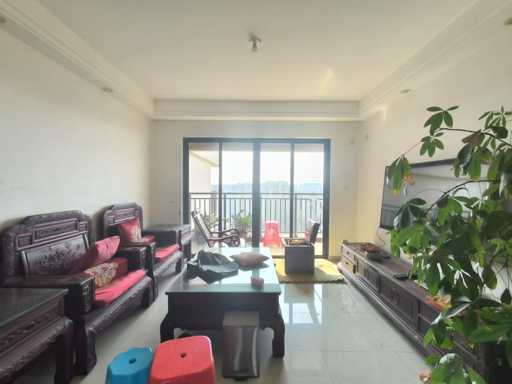 中海锦城 3室2厅2卫 175.0万 中海锦城 3室2厅2卫 175.0万户型图