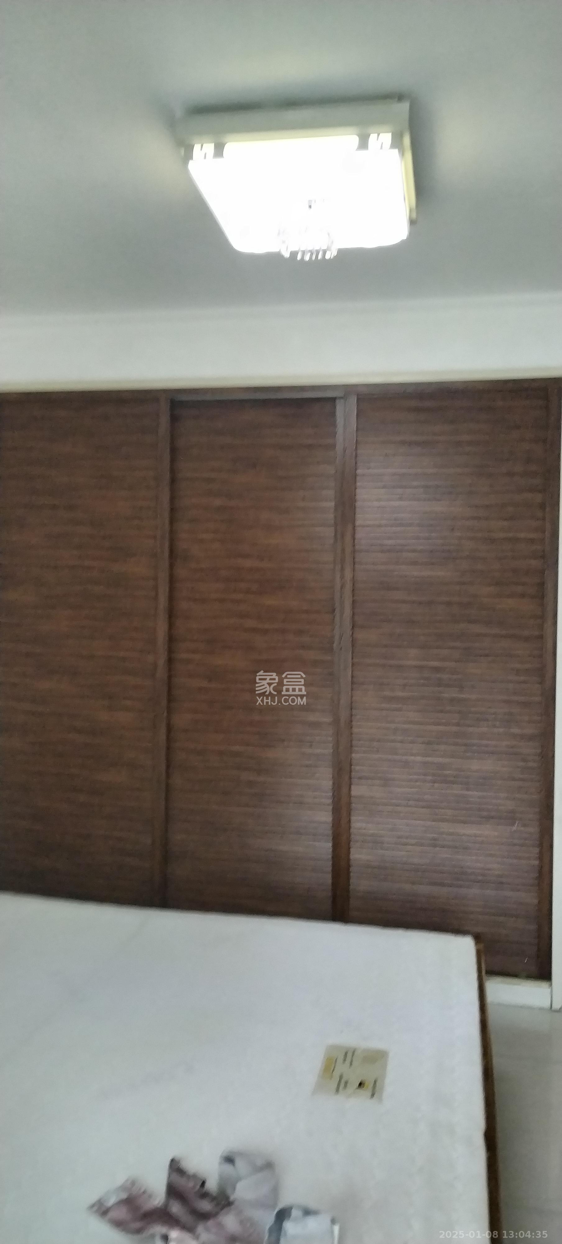 星城新宇莲景苑  3室2厅1卫    2500.0元/月 星城新宇莲景苑  3室2厅1卫    2500.0元/月室内图