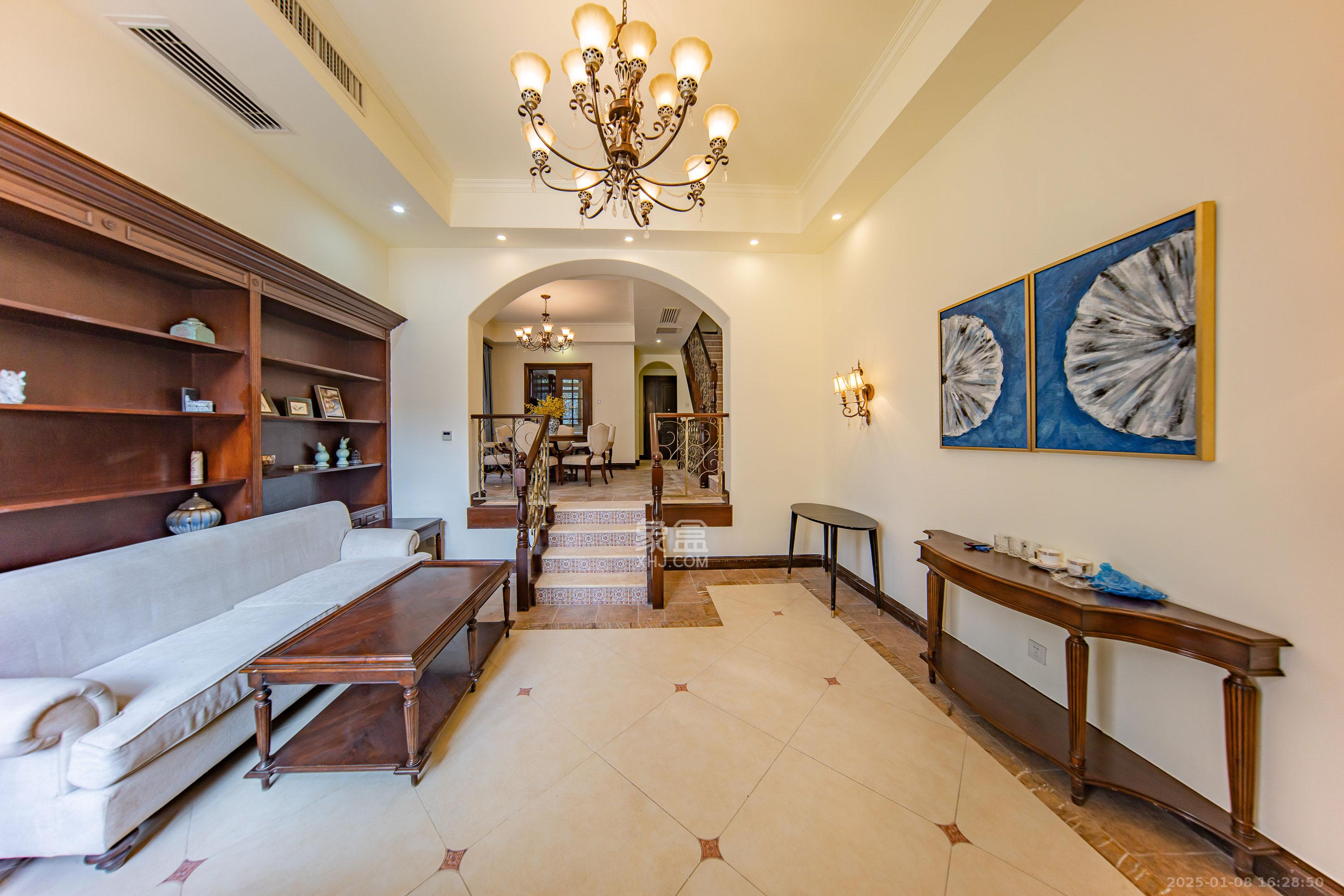 米兰春天 0室0厅0卫 8500.0元/月 米兰春天 0室0厅0卫 8500.0元/月室内图