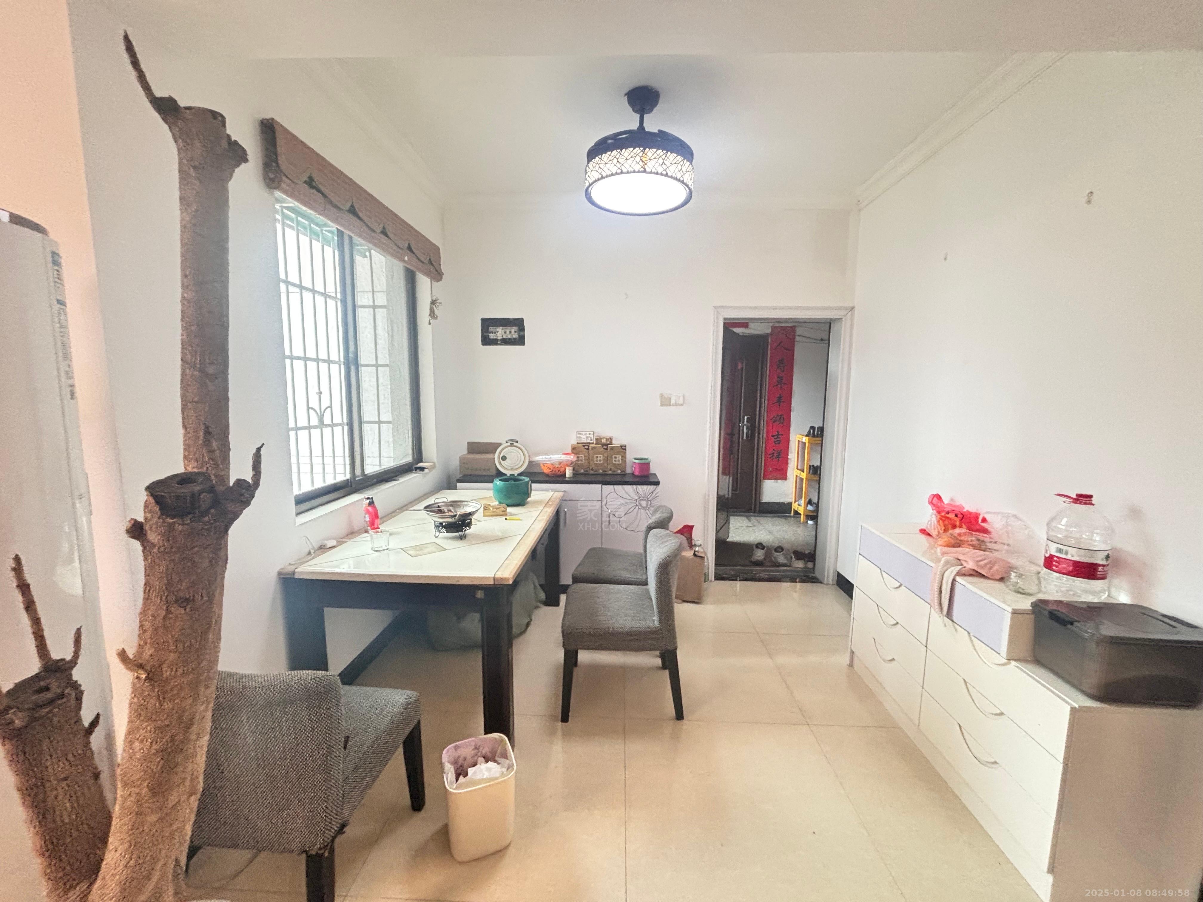 政华嘉园 3室2厅2卫 1800.0元/月 政华嘉园 3室2厅2卫 1800.0元/月室内图