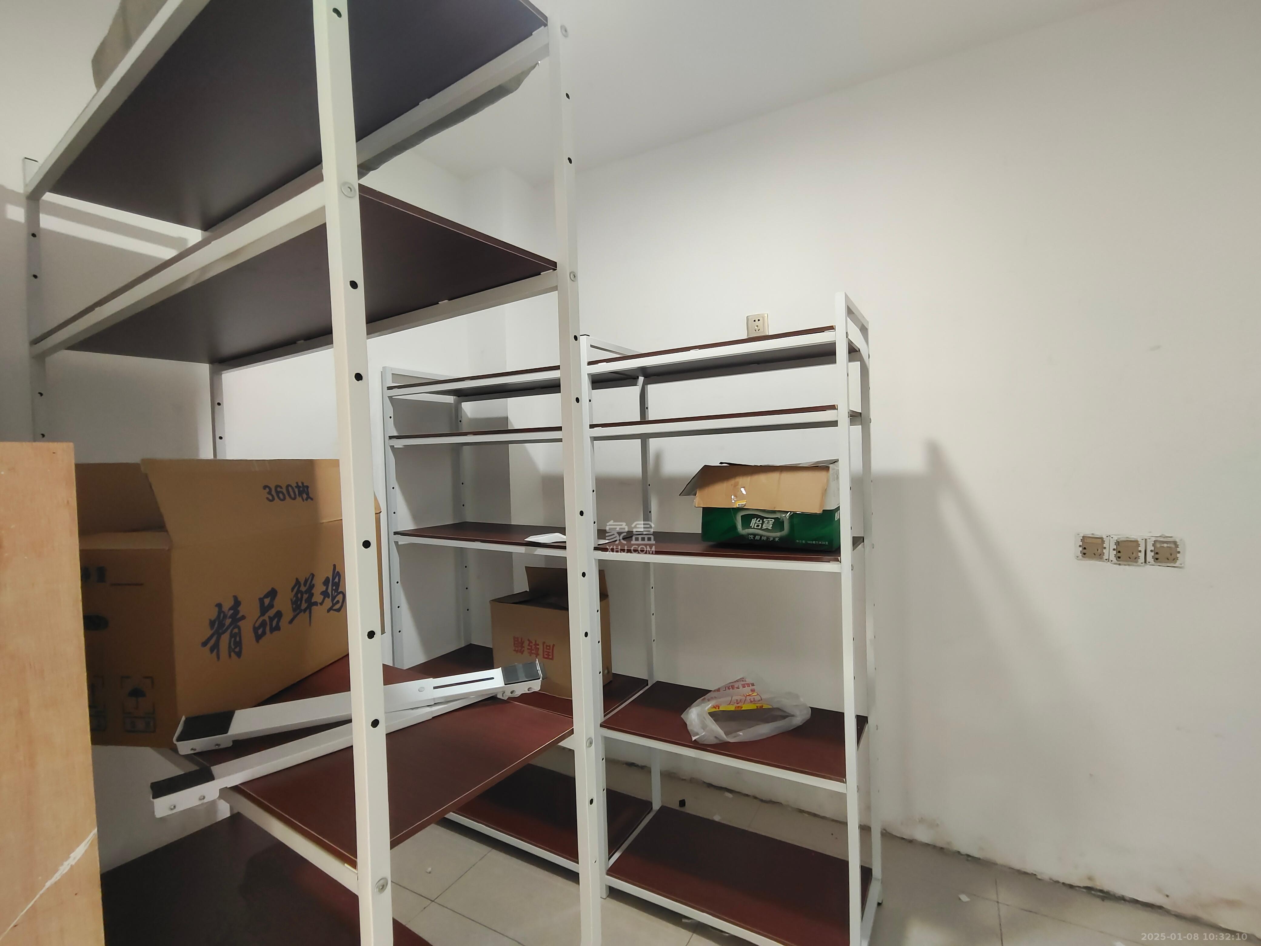 阿普阿布   140.0㎡     8700.00元/月室内图
