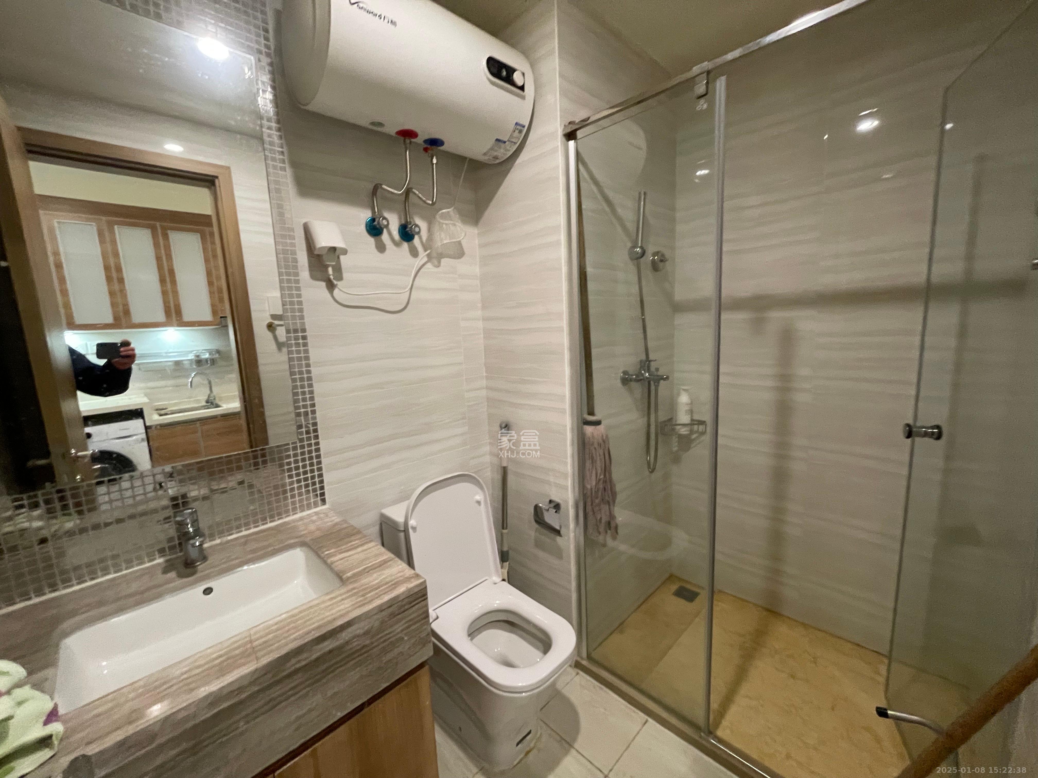 恒大清澜苑(恒大御景半岛四期) 1室1厅1卫 1500.0元/月 恒大清澜苑(恒大御景半岛四期) 1室1厅1卫 1500.0元/月室内图