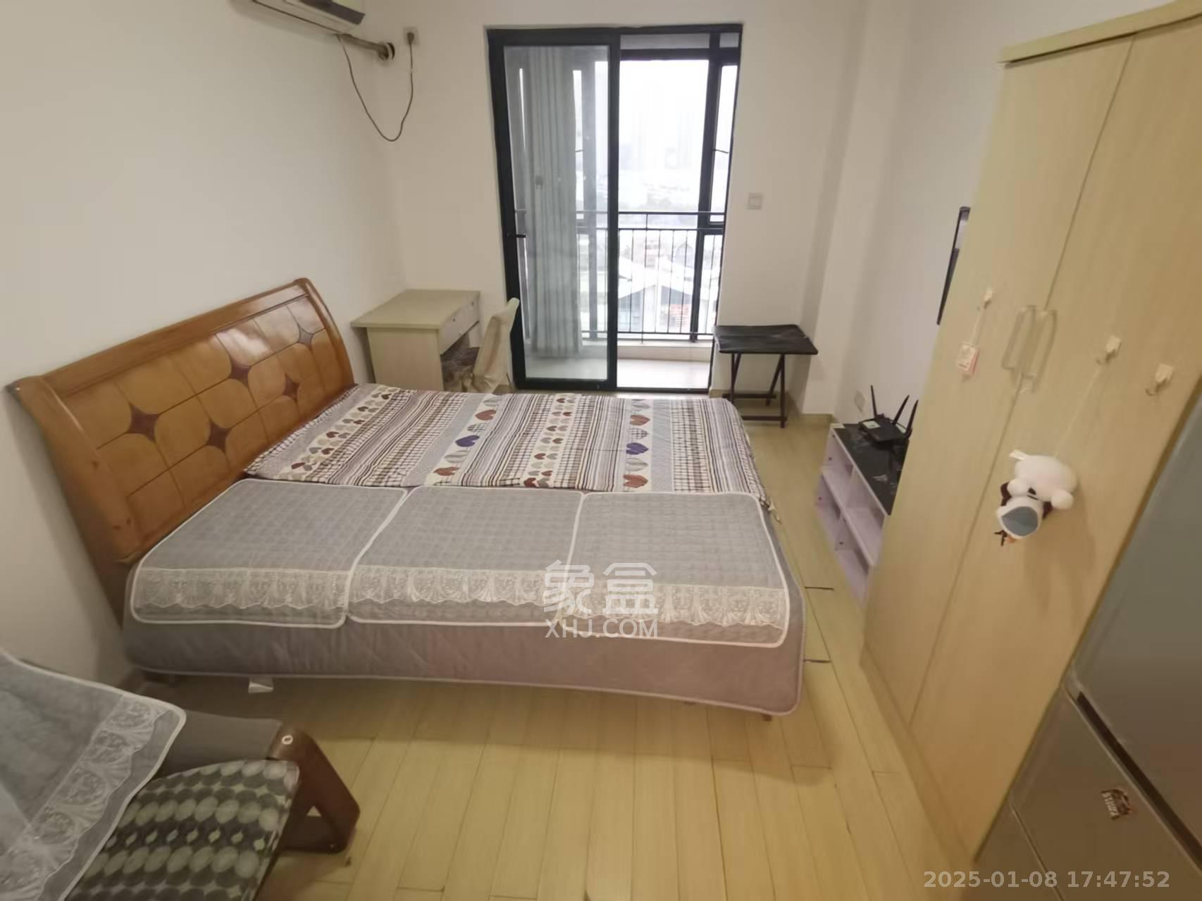 万科金域华府一期  1室1厅1卫    1100.0元/月 万科金域华府一期  1室1厅1卫    1100.0元/月室内图