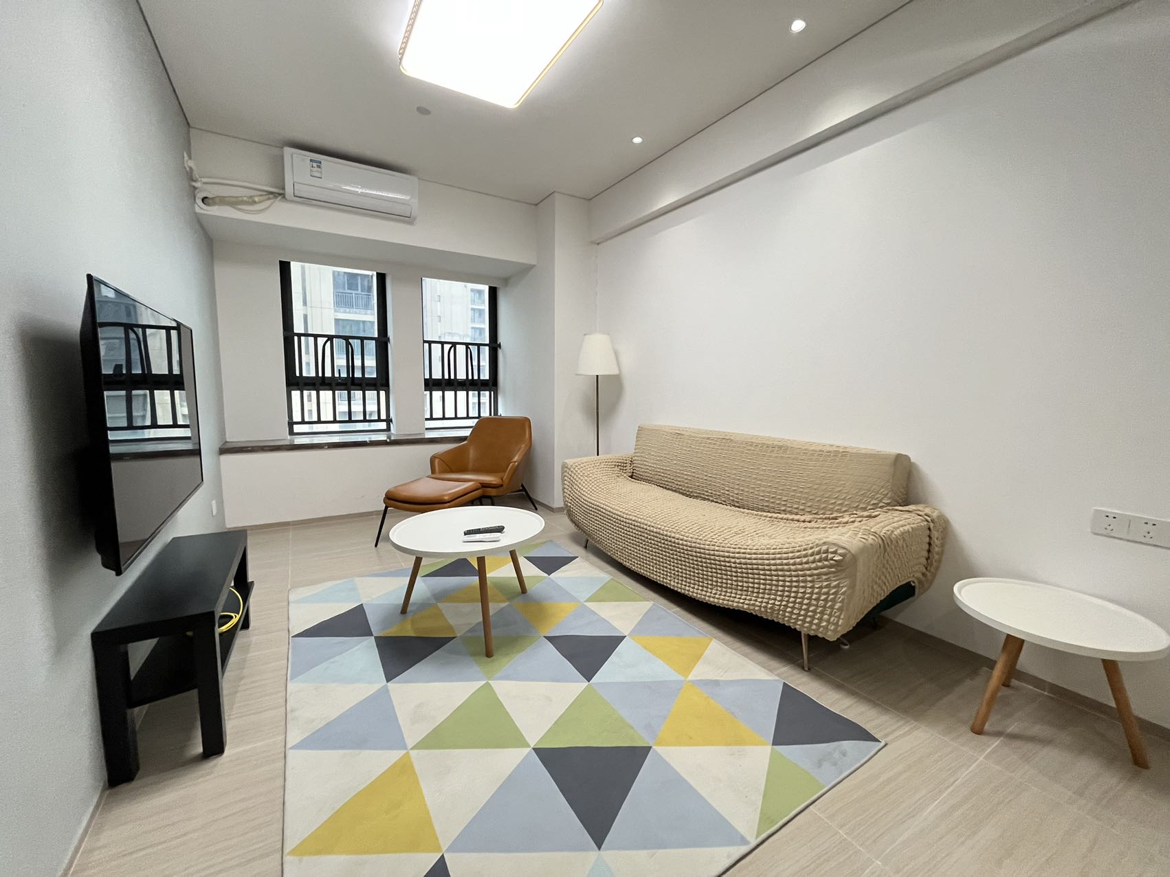 海航豪庭南苑 1室1厅1卫 125.0万 海航豪庭南苑 1室1厅1卫 125.0万室内图